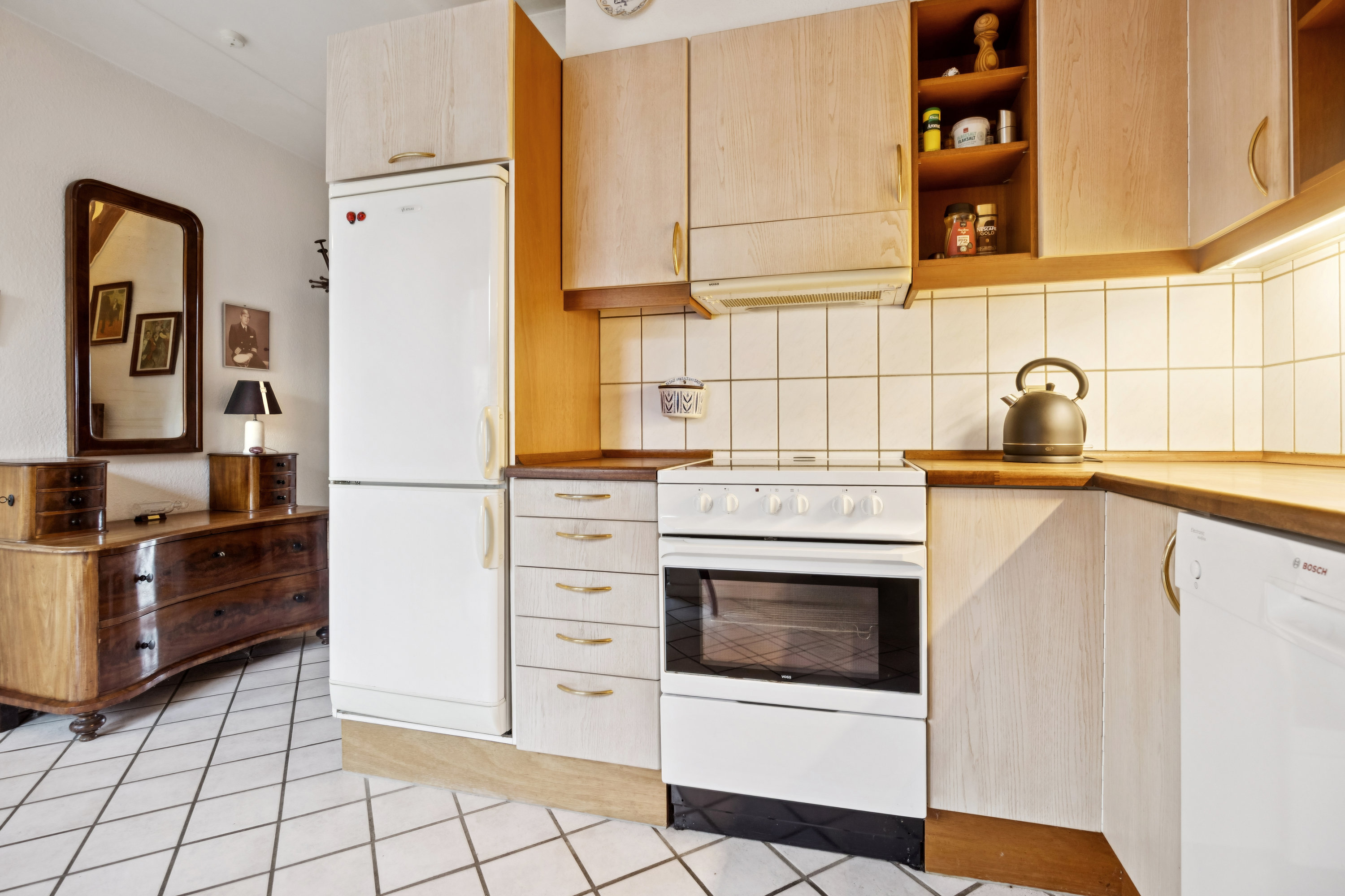 Fremhævet køkken billede i fuldskærmstilstand. Billede af Vestpieren 10, 9370 Hals