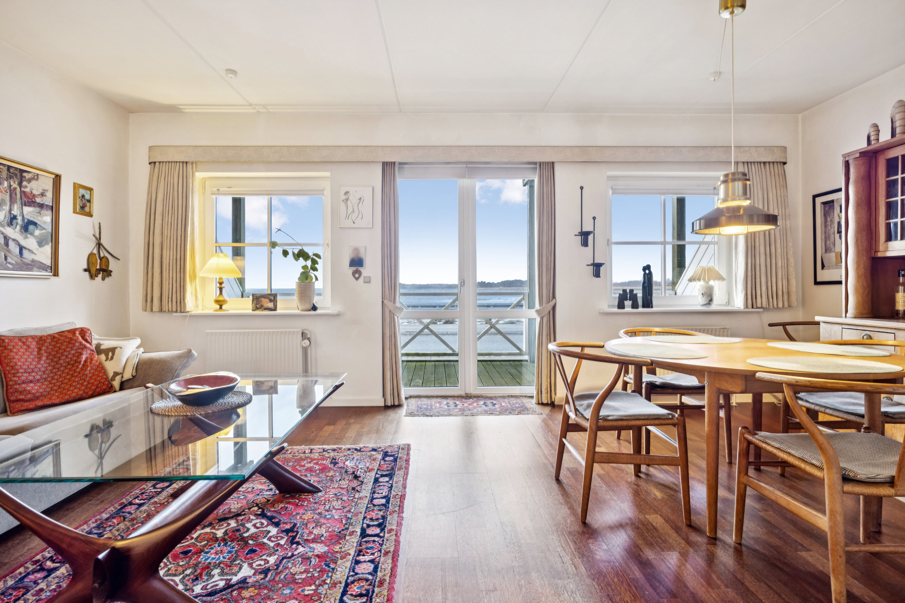 Fremhævet stue billede i fuldskærmstilstand. Billede af Vestpieren 10, 9370 Hals