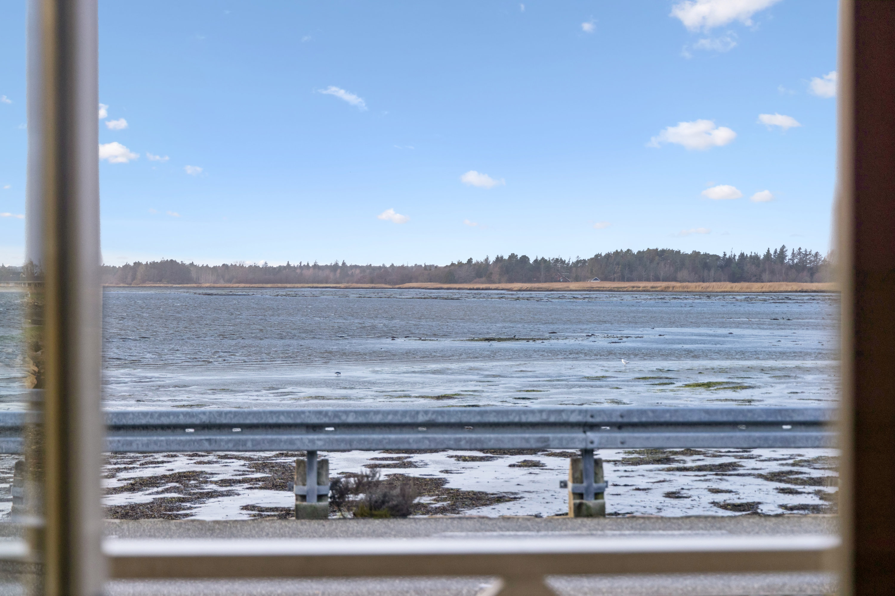 Fremhævet udsigt billede i fuldskærmstilstand. Billede af Vestpieren 10, 9370 Hals