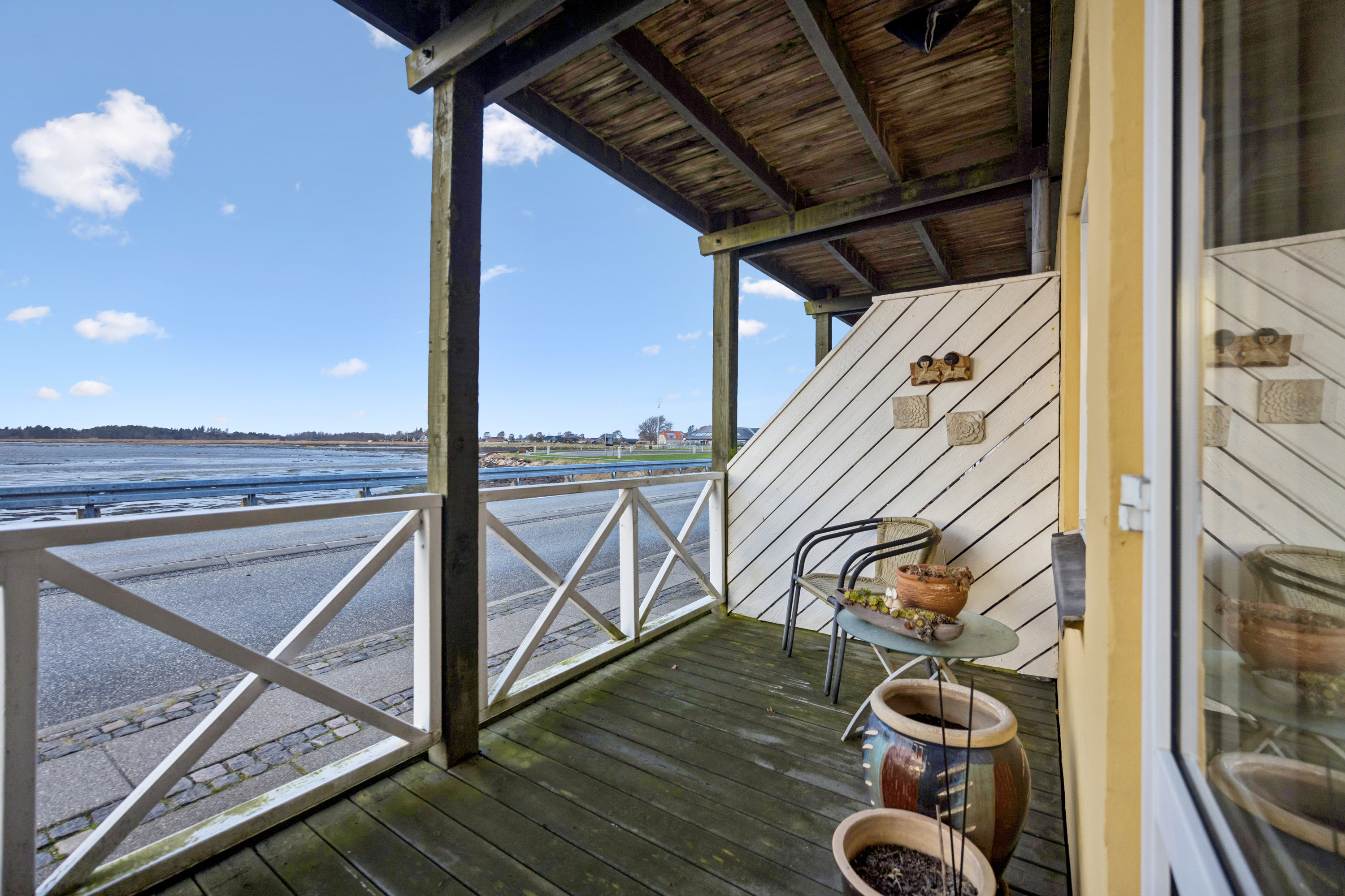 Miniaturebillede 2: altan. Billede af Vestpieren 10, 9370 Hals