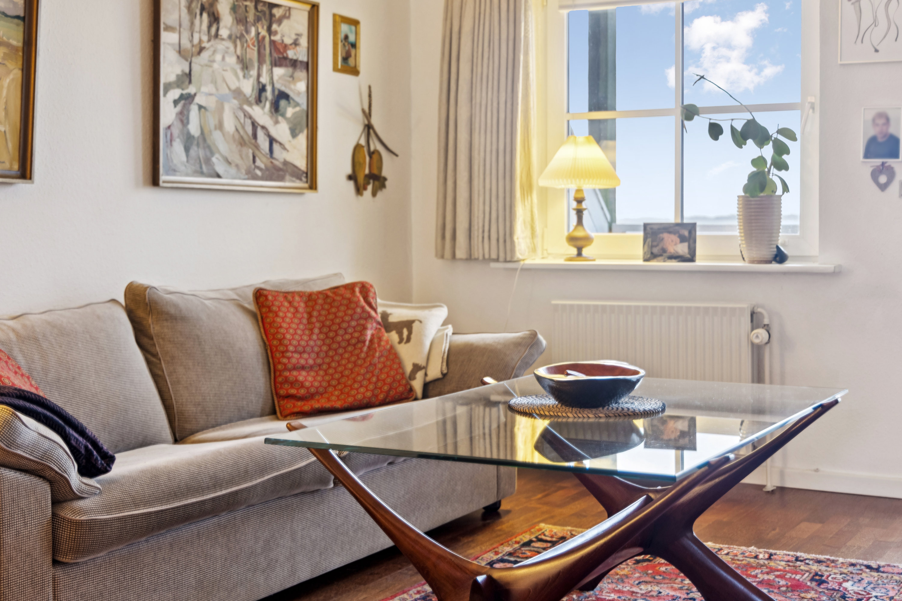 Fremhævet stue billede i fuldskærmstilstand. Billede af Vestpieren 10, 9370 Hals