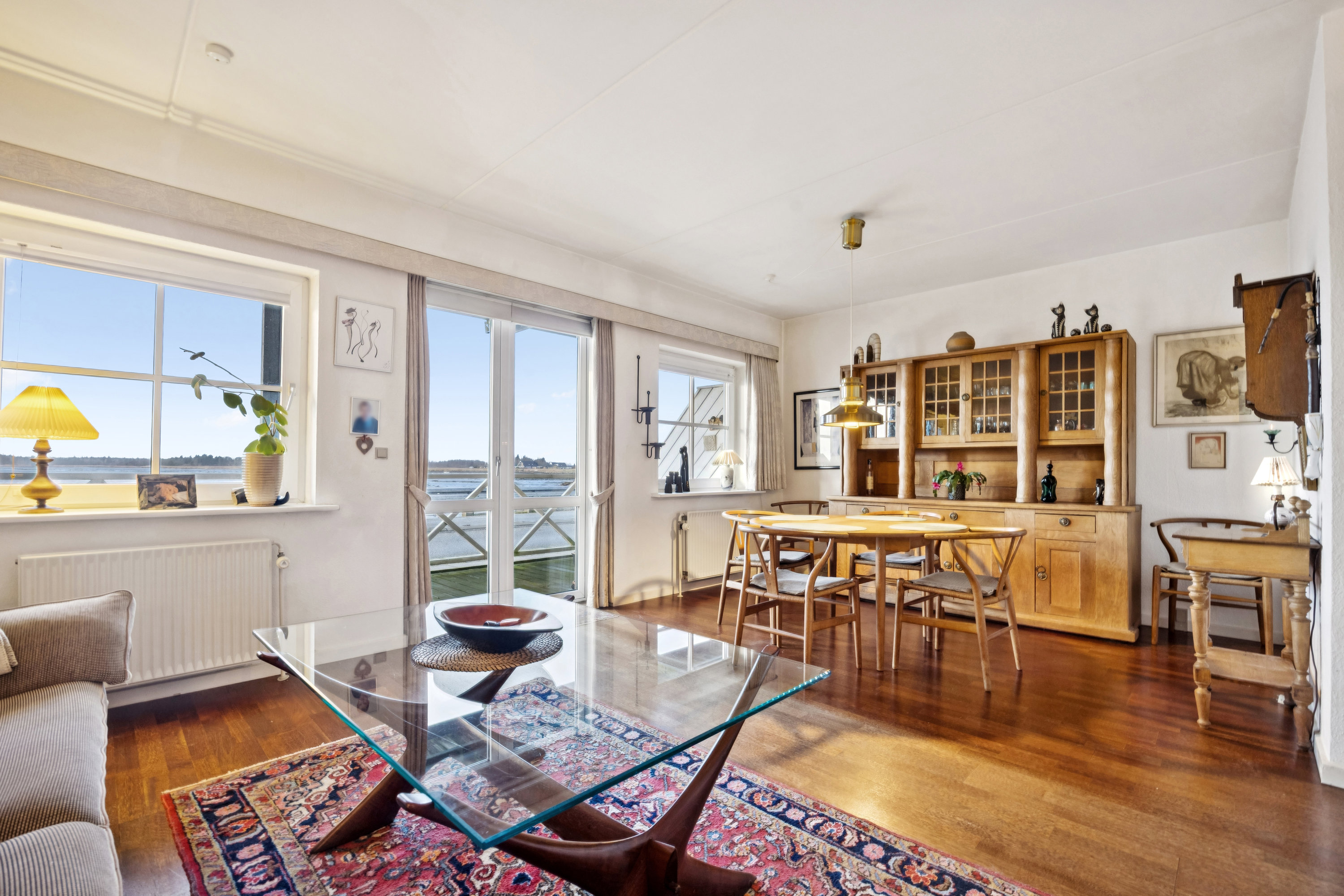 Fremhævet stue billede i fuldskærmstilstand. Billede af Vestpieren 10, 9370 Hals