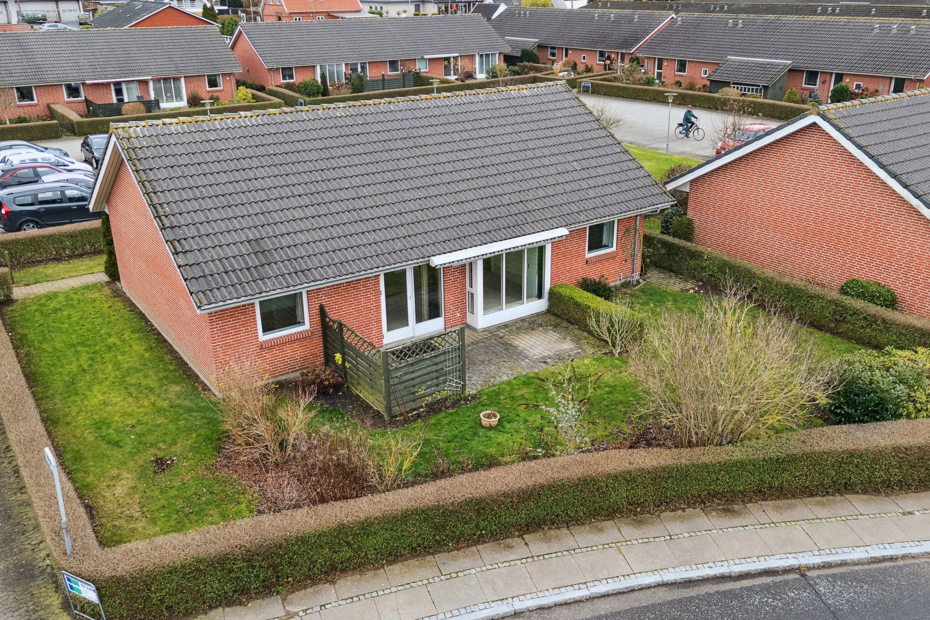 Miniaturebillede 1: luftfoto. Billede af Lundsager 38, 5750 Ringe