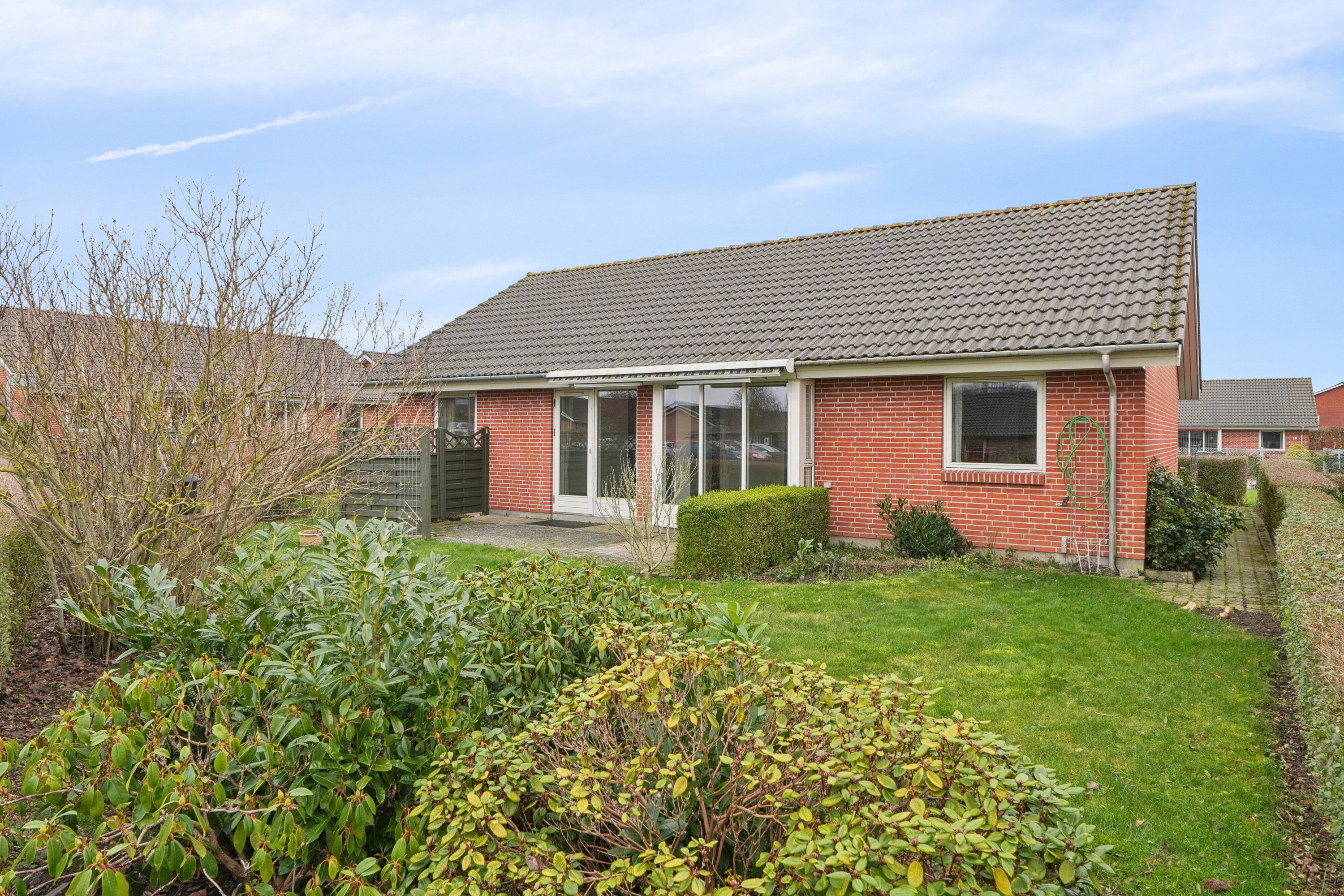 Fremhævet set fra haven billede i fuldskærmstilstand. Billede af Lundsager 38, 5750 Ringe