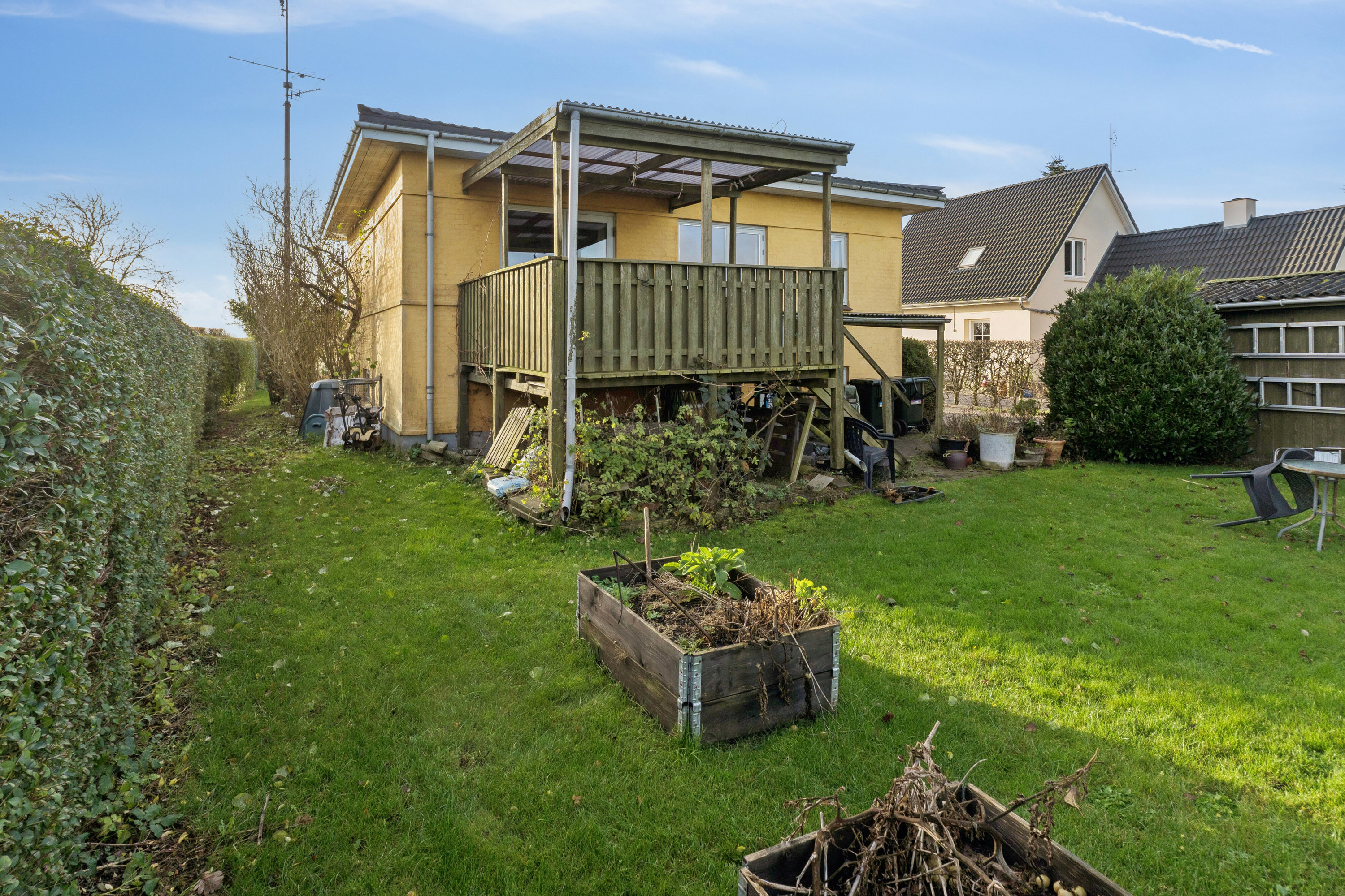 Fremhævet set fra haven billede i fuldskærmstilstand. Billede af Spodsbjergvej 159, Gammel Skrøbelev, 5900 Rudkøbing