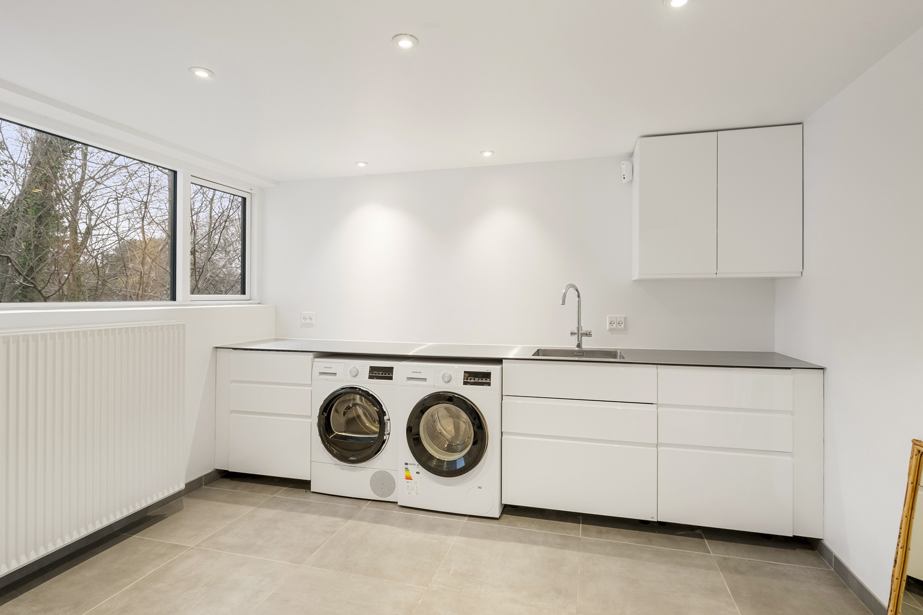 Fremhævet værelse billede i fuldskærmstilstand. Billede af Rosavej 28, 2930 Klampenborg