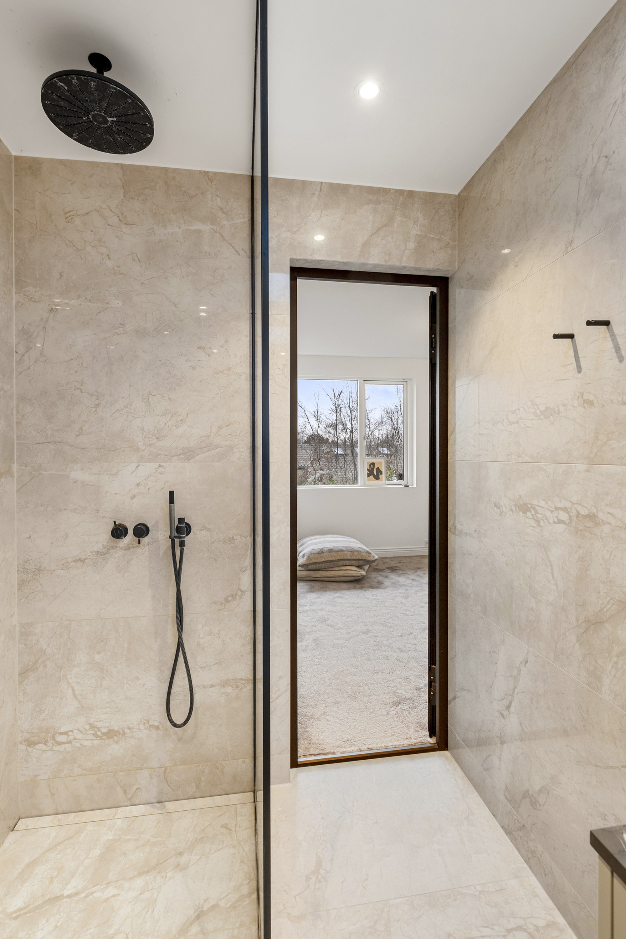 Fremhævet badeværelse billede i fuldskærmstilstand. Billede af Rosavej 28, 2930 Klampenborg