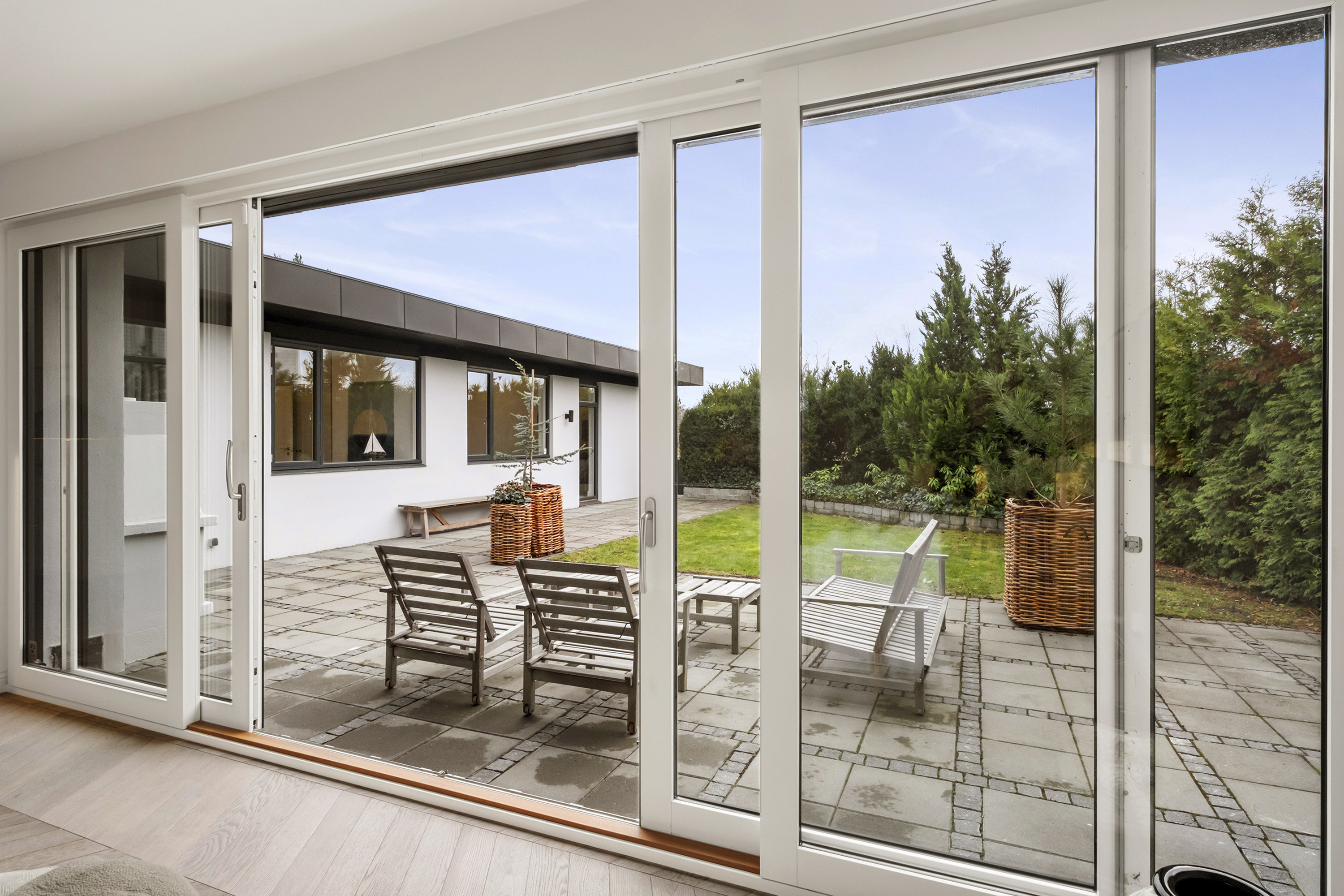 Fremhævet område billede i fuldskærmstilstand. Billede af Rosavej 28, 2930 Klampenborg