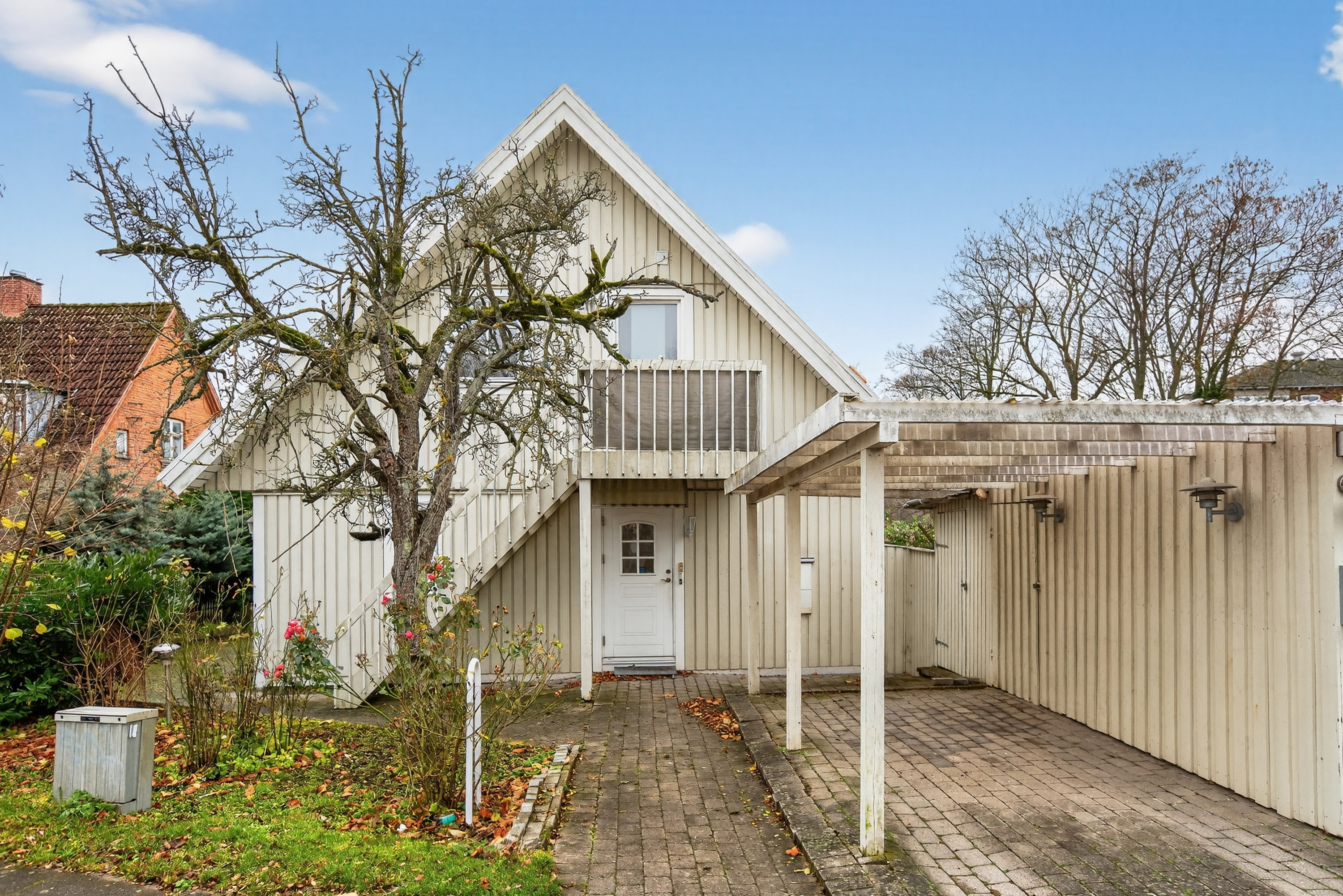 Fremhævet ude  billede i fuldskærmstilstand. Billede af Vestermarken 2B, 2750 Ballerup