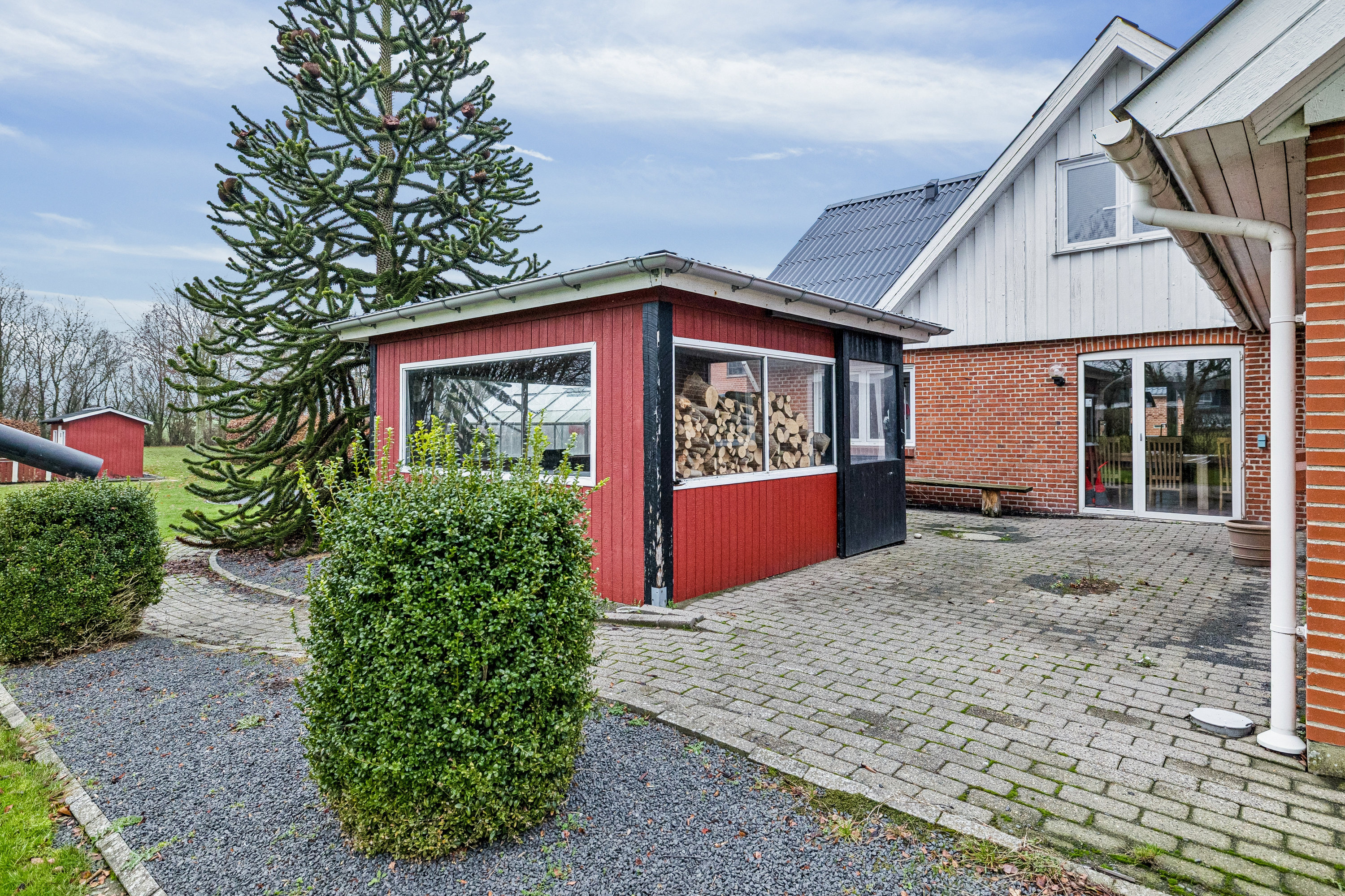 Fremhævet terrasse billede i fuldskærmstilstand. Billede af Kjemtrupvej 7, Rørbæk, 9500 Hobro