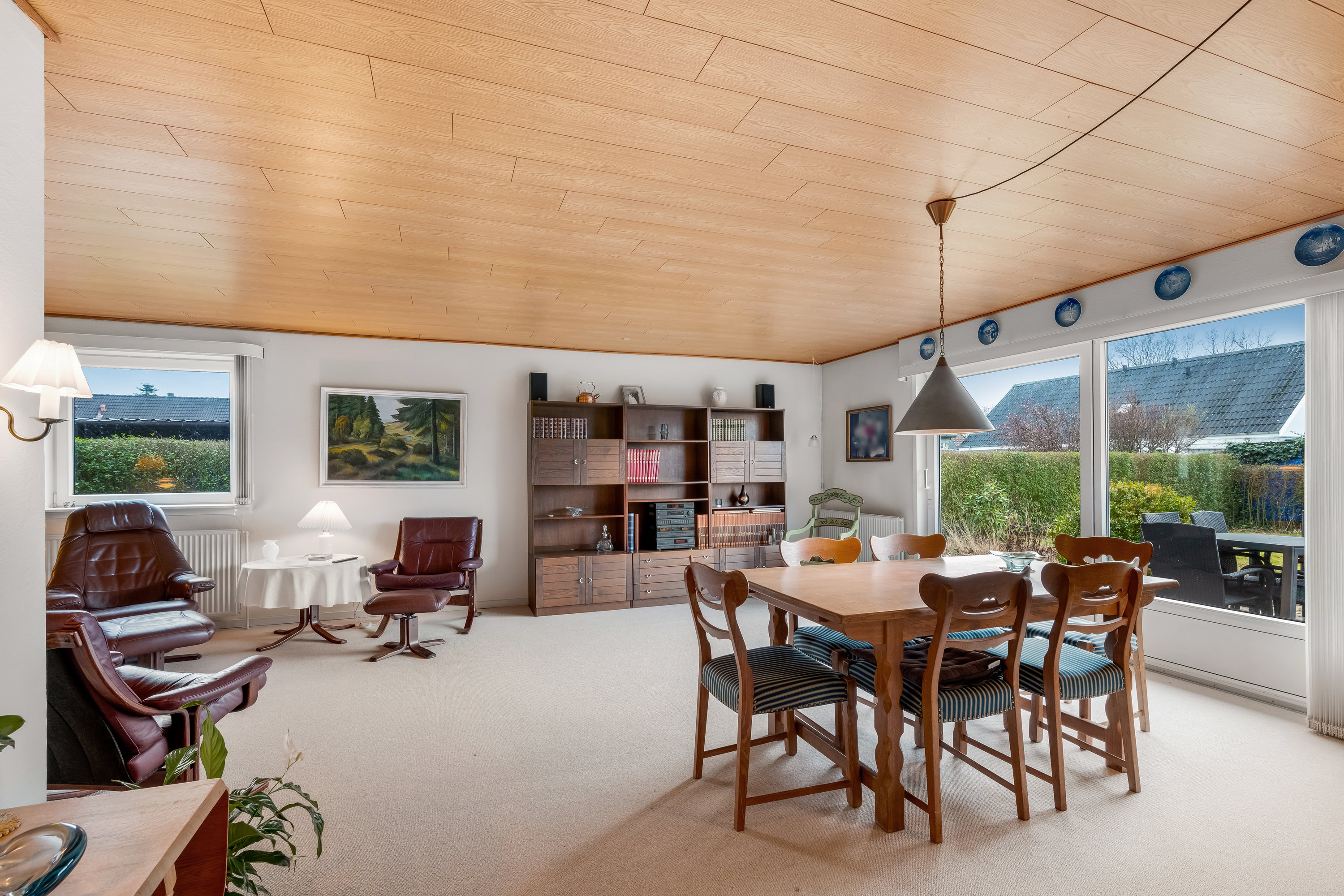 Fremhævet stue billede i fuldskærmstilstand. Billede af Åbrinken 28, 6900 Skjern