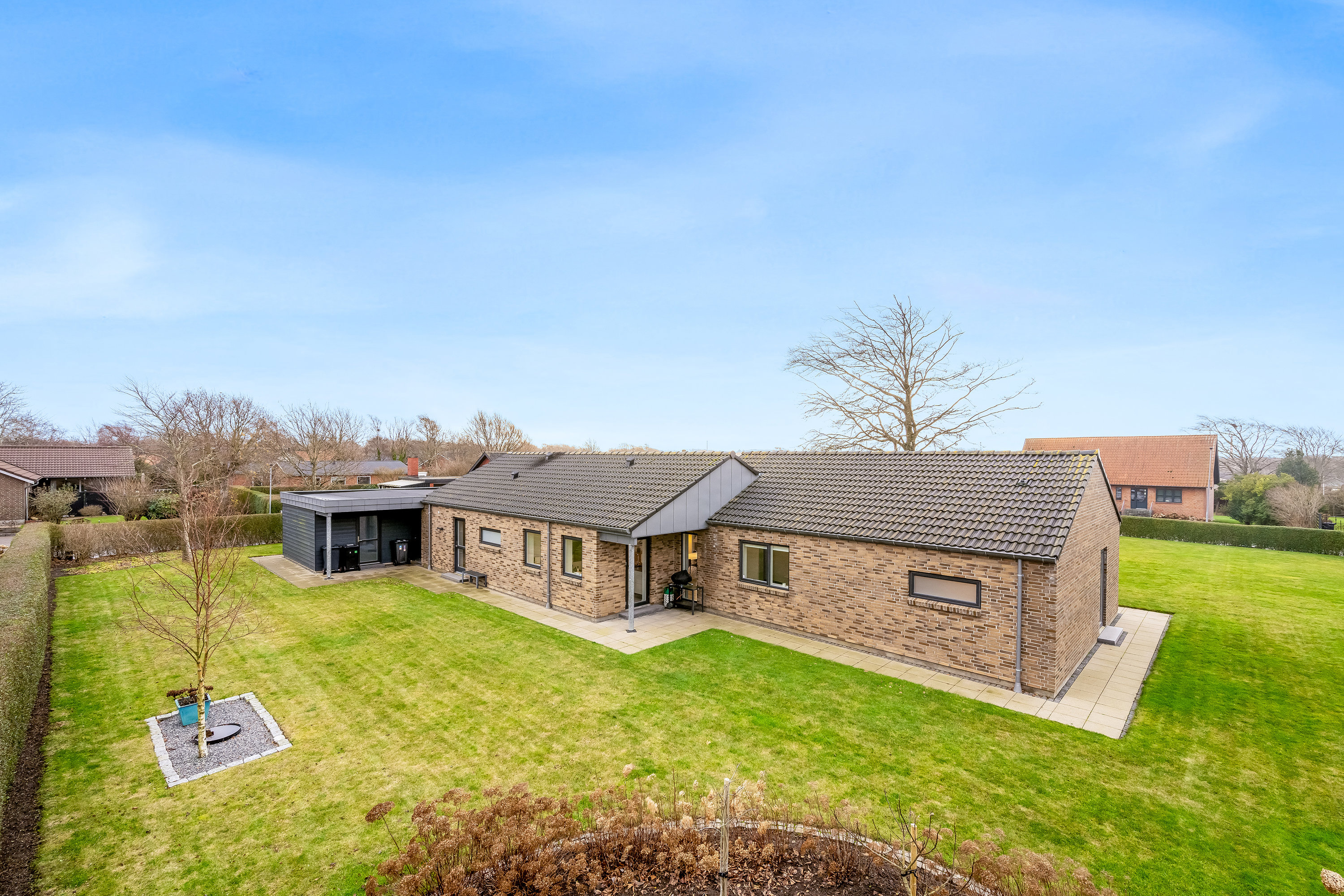 Fremhævet andet billede i fuldskærmstilstand. Billede af Skolevej 35, Rindum, 6950 Ringkøbing