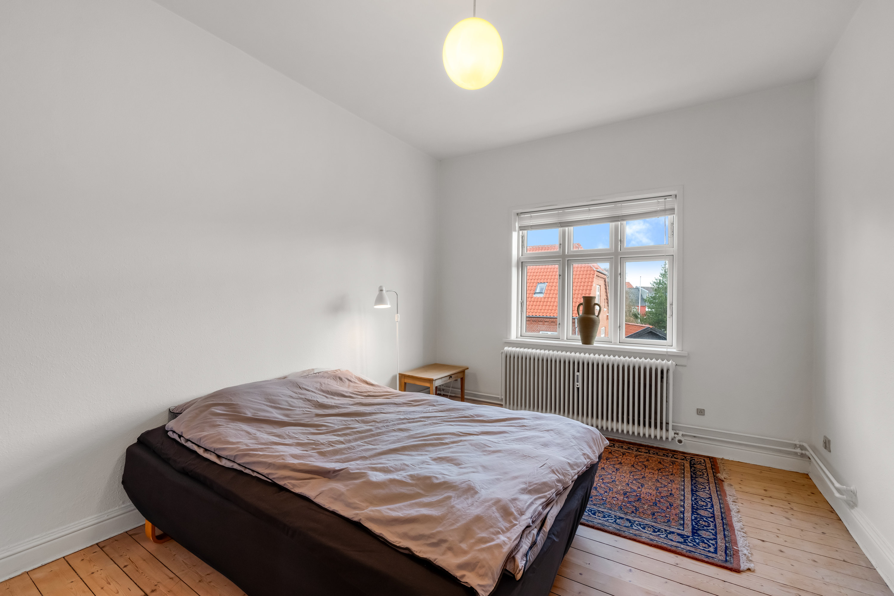 Fremhævet soveværelse billede i fuldskærmstilstand. Billede af Kongevejen 14, 6950 Ringkøbing