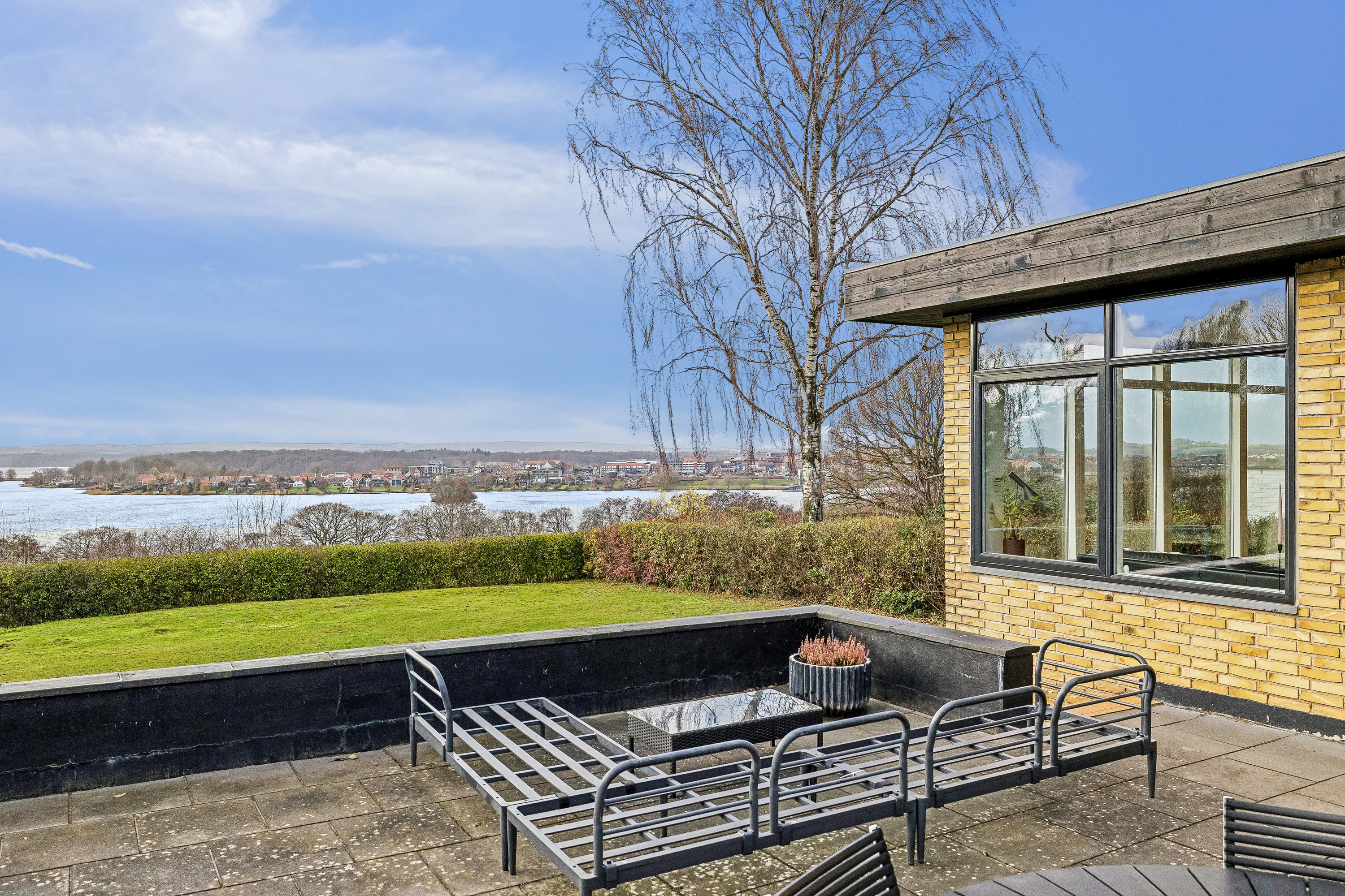 Miniaturebillede 2: terrasse. Billede af Højdedraget 7, 8660 Skanderborg