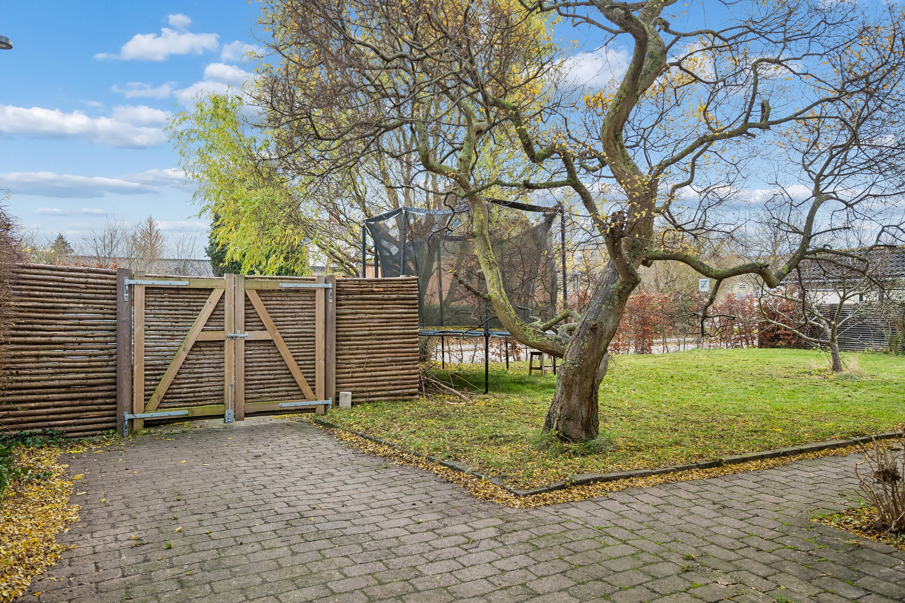 Fremhævet  billede i fuldskærmstilstand. Billede af Østergårds Allé 32, 2500 Valby