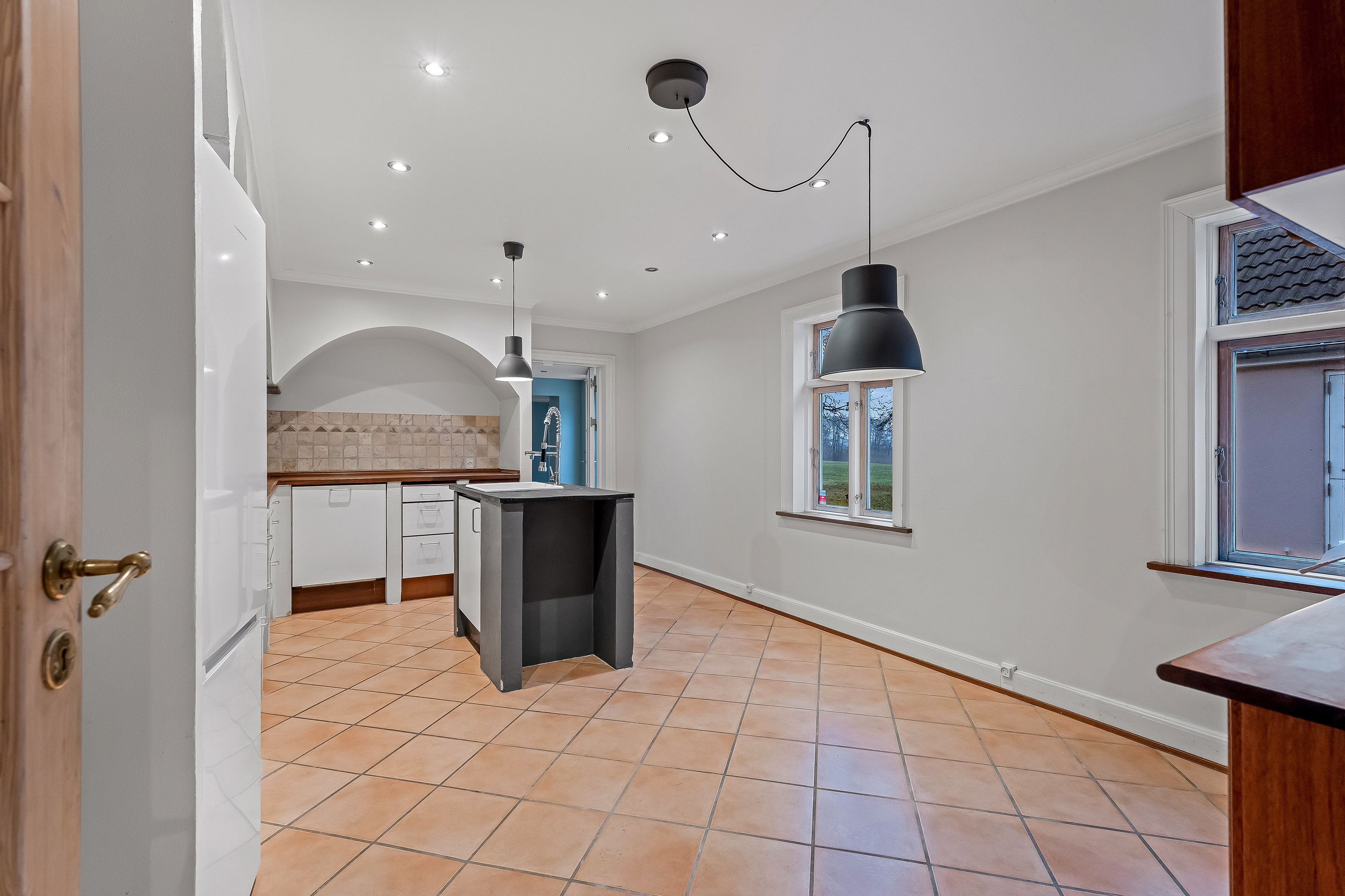 Fremhævet køkken billede i fuldskærmstilstand. Billede af Kårup Vænge 2, Godsted, 4894 Øster Ulslev