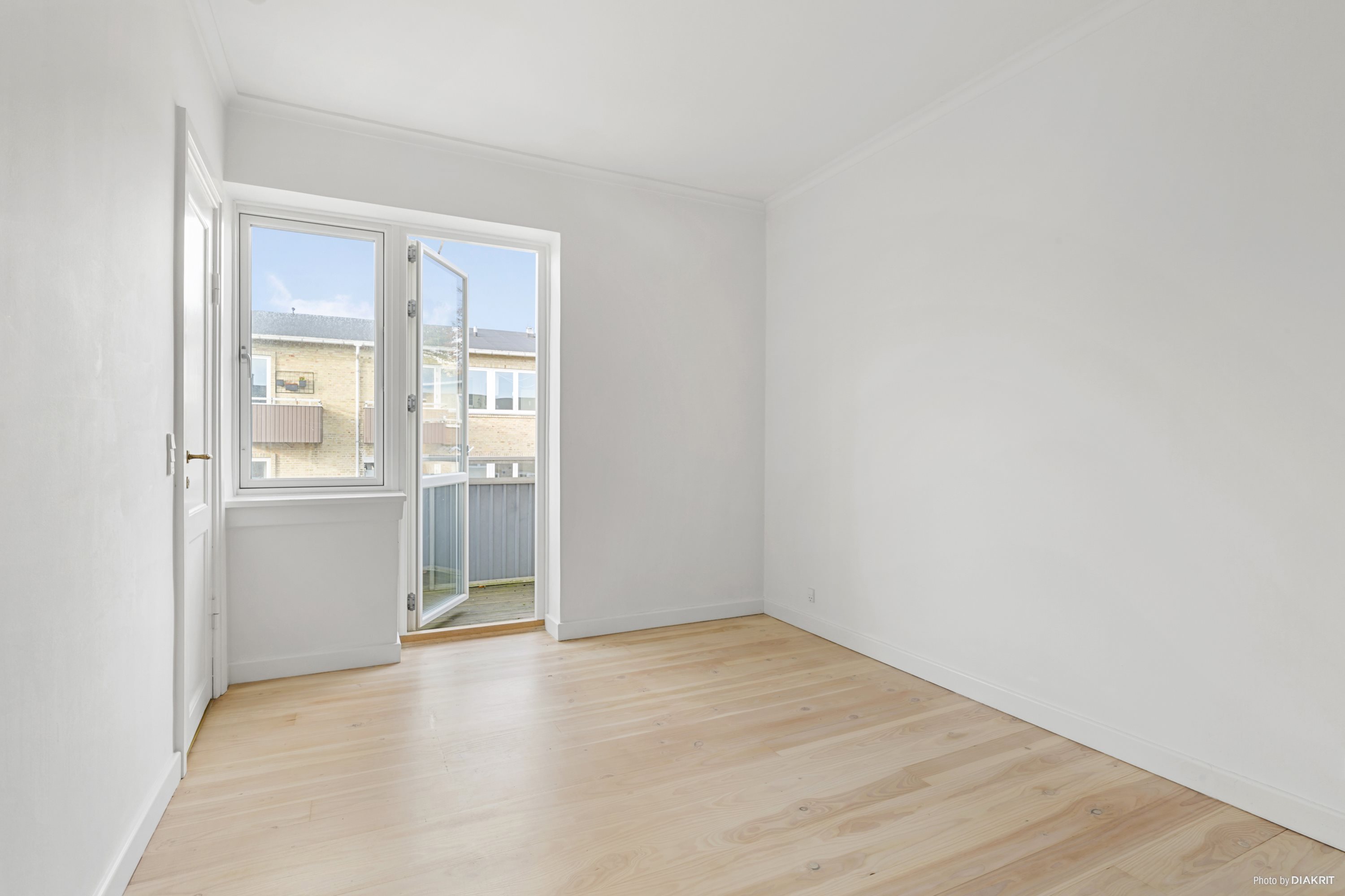 Fremhævet soveværelse billede i fuldskærmstilstand. Billede af Skodsborg Strandvej 153, 2. th., 2942 Skodsborg