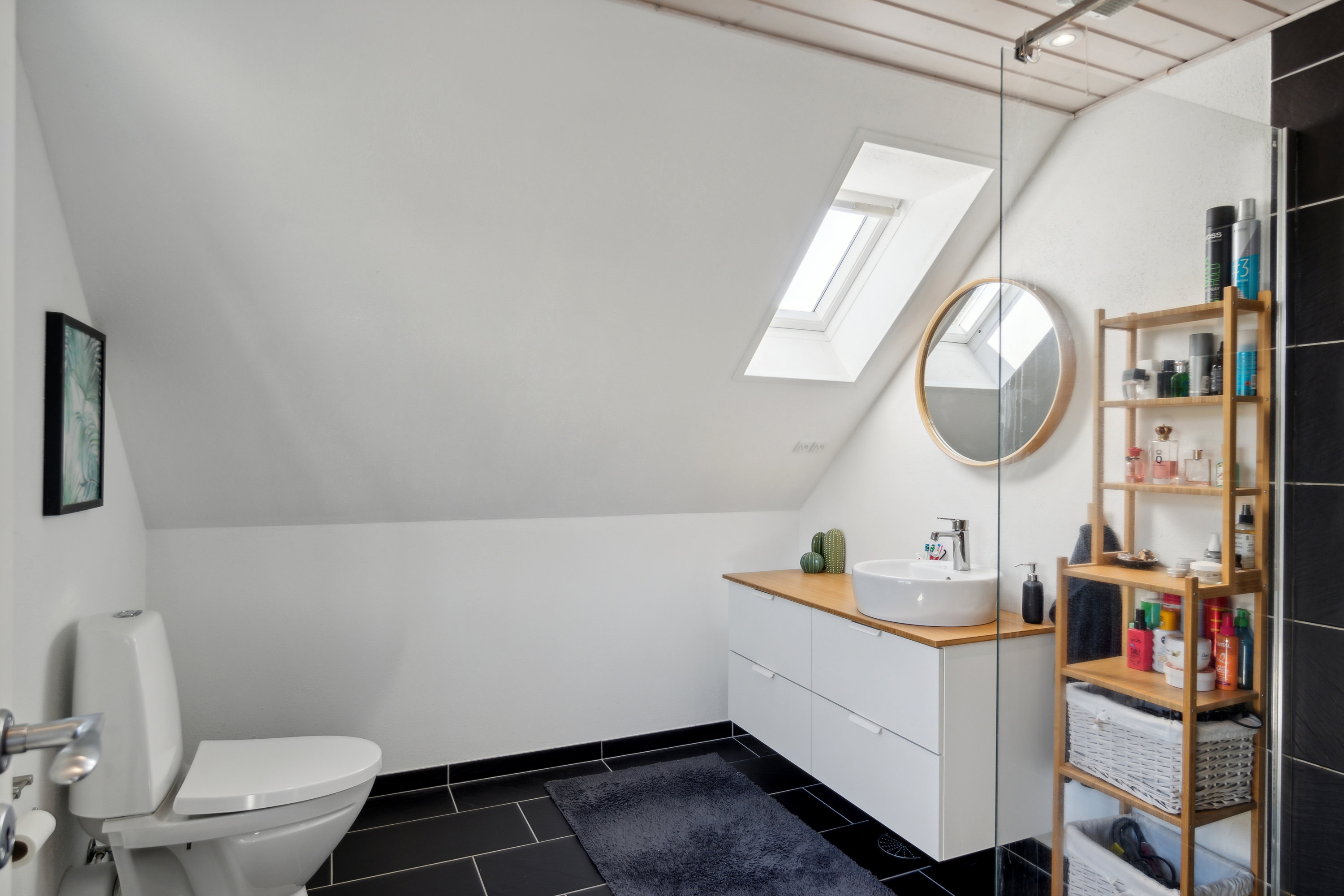 Fremhævet  billede i fuldskærmstilstand. Billede af Skolegade 30, Hou, 8300 Odder