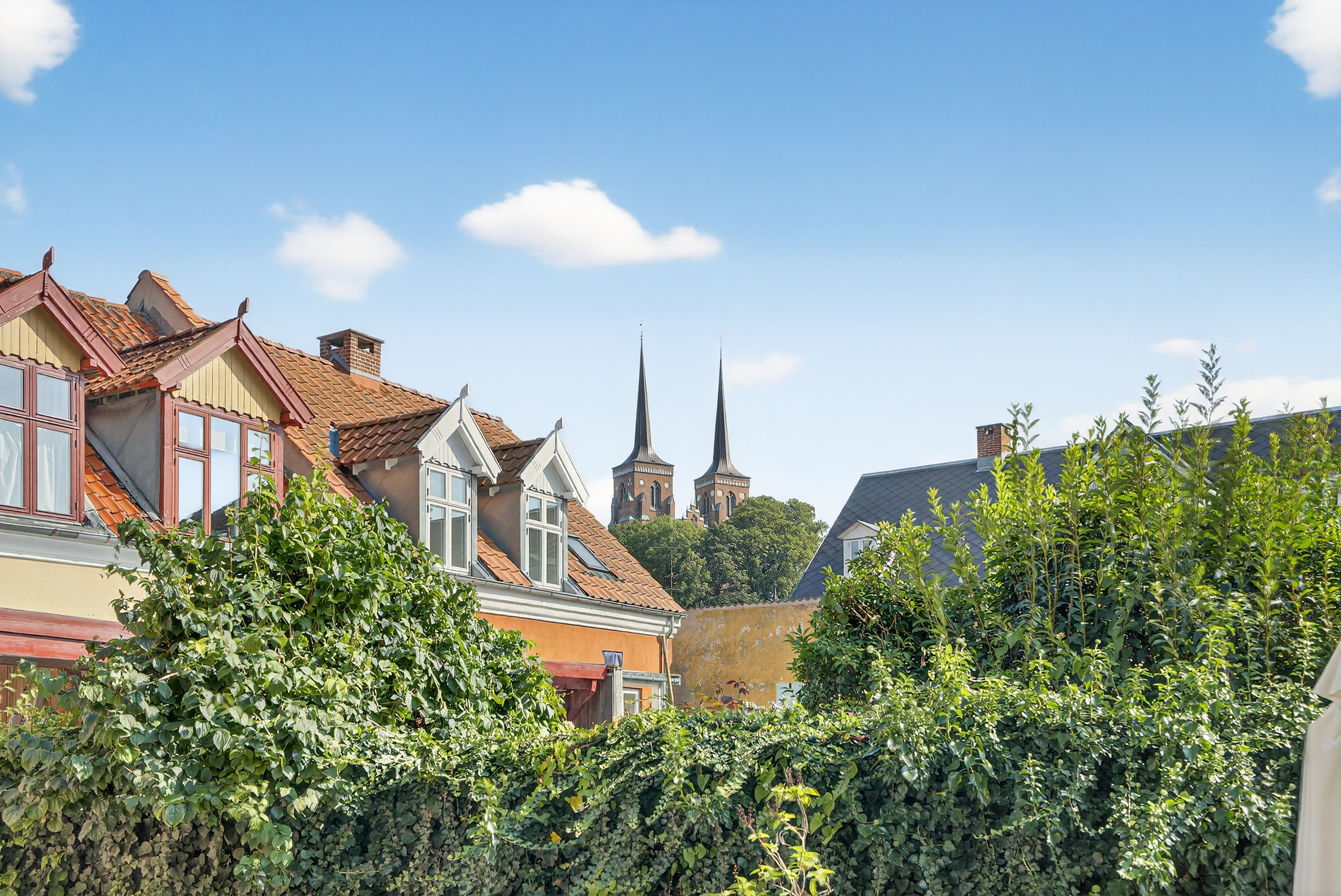 Fremhævet  billede i fuldskærmstilstand. Billede af Sankt Mortens Vej 1C, 4000 Roskilde