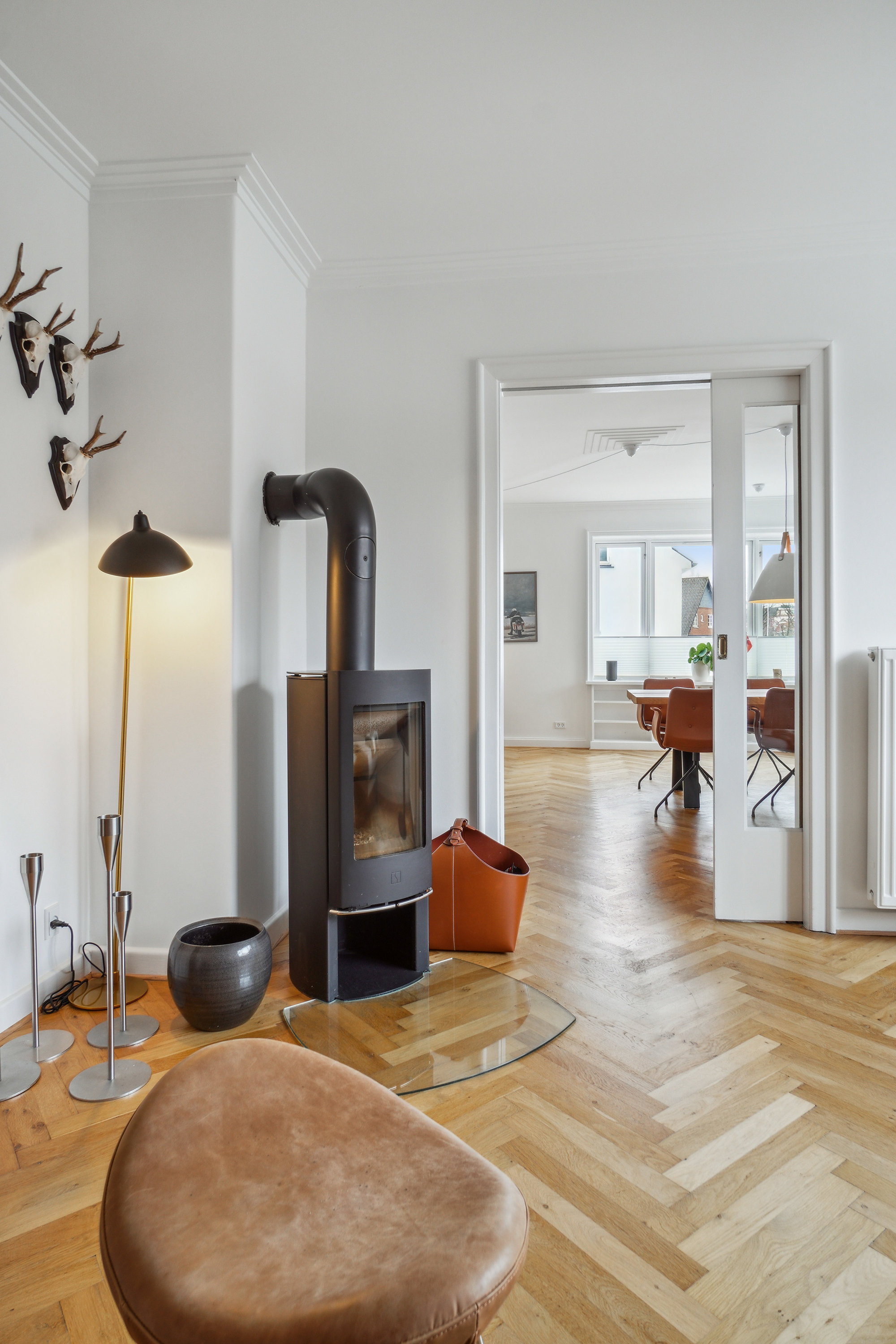 Fremhævet stue  billede i fuldskærmstilstand. Billede af Skytten 1A, st.. th., 9000 Aalborg