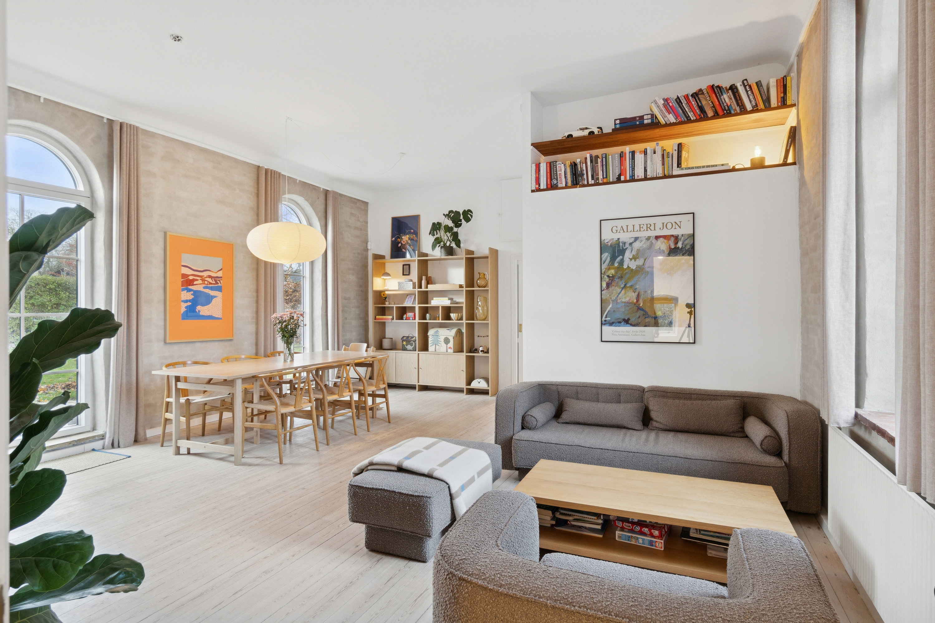 Fremhævet stue billede i fuldskærmstilstand. Billede af Hjortekærsvej 170, 2800 Kongens Lyngby