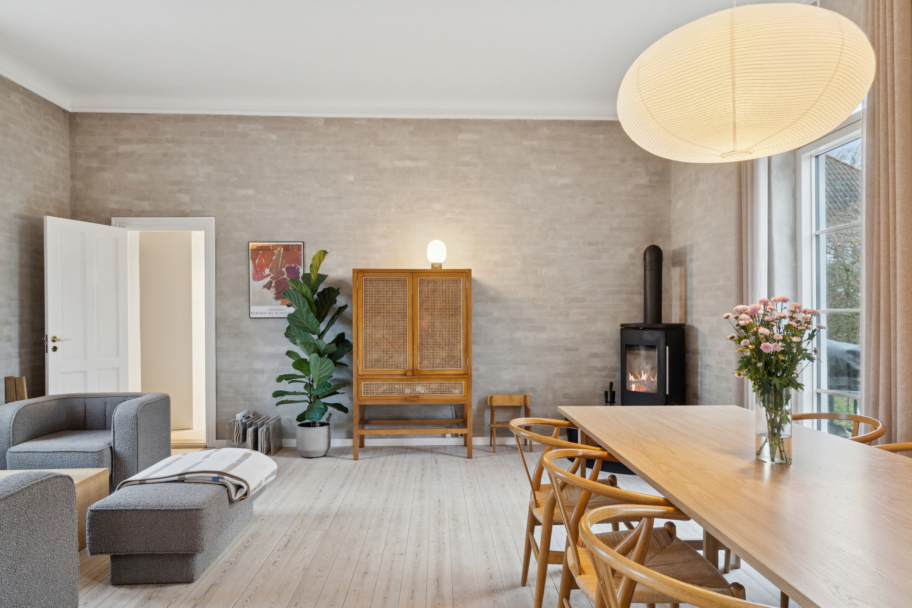 Fremhævet stue billede i fuldskærmstilstand. Billede af Hjortekærsvej 170, 2800 Kongens Lyngby