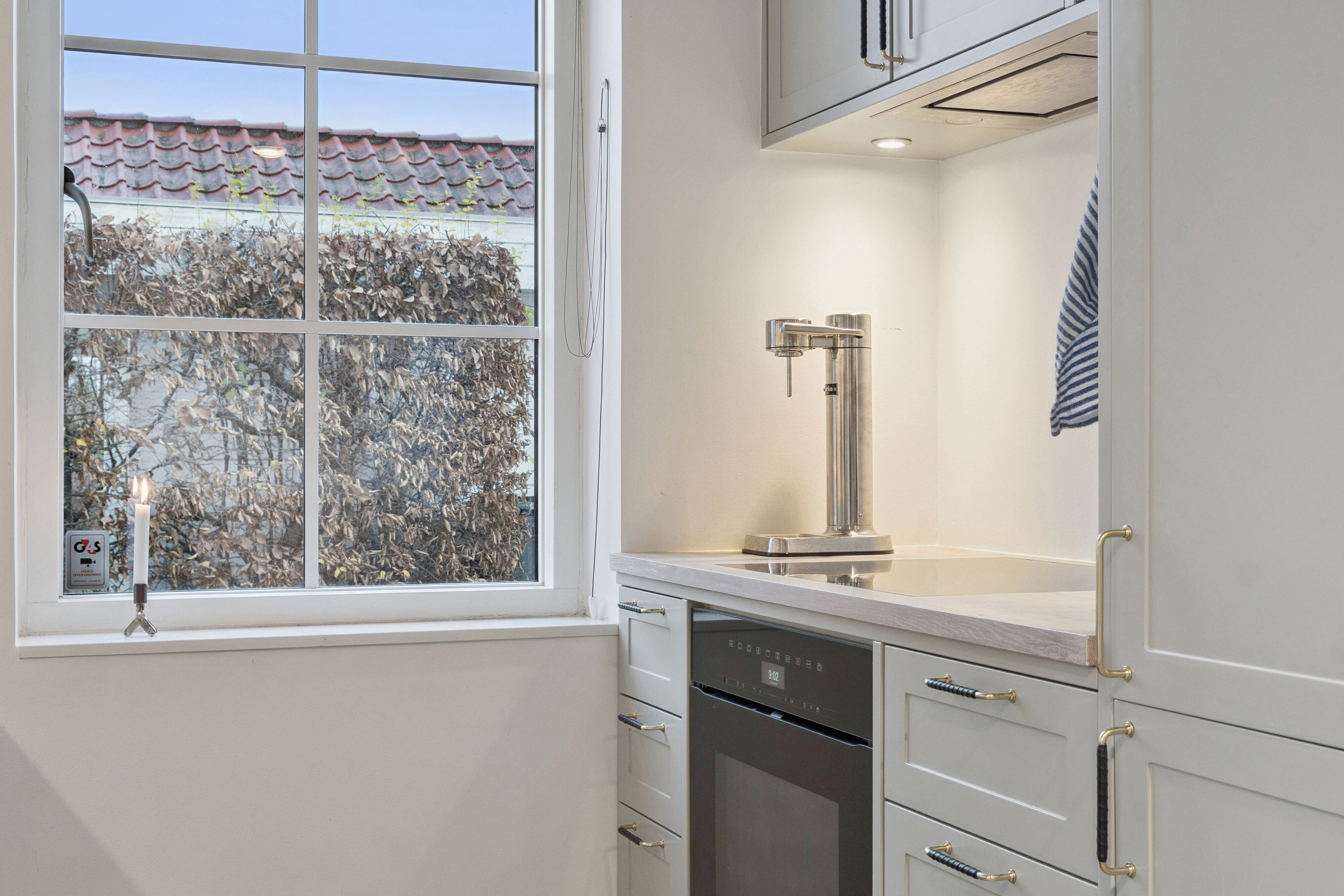 Fremhævet køkken billede i fuldskærmstilstand. Billede af Hjortekærsvej 170, 2800 Kongens Lyngby