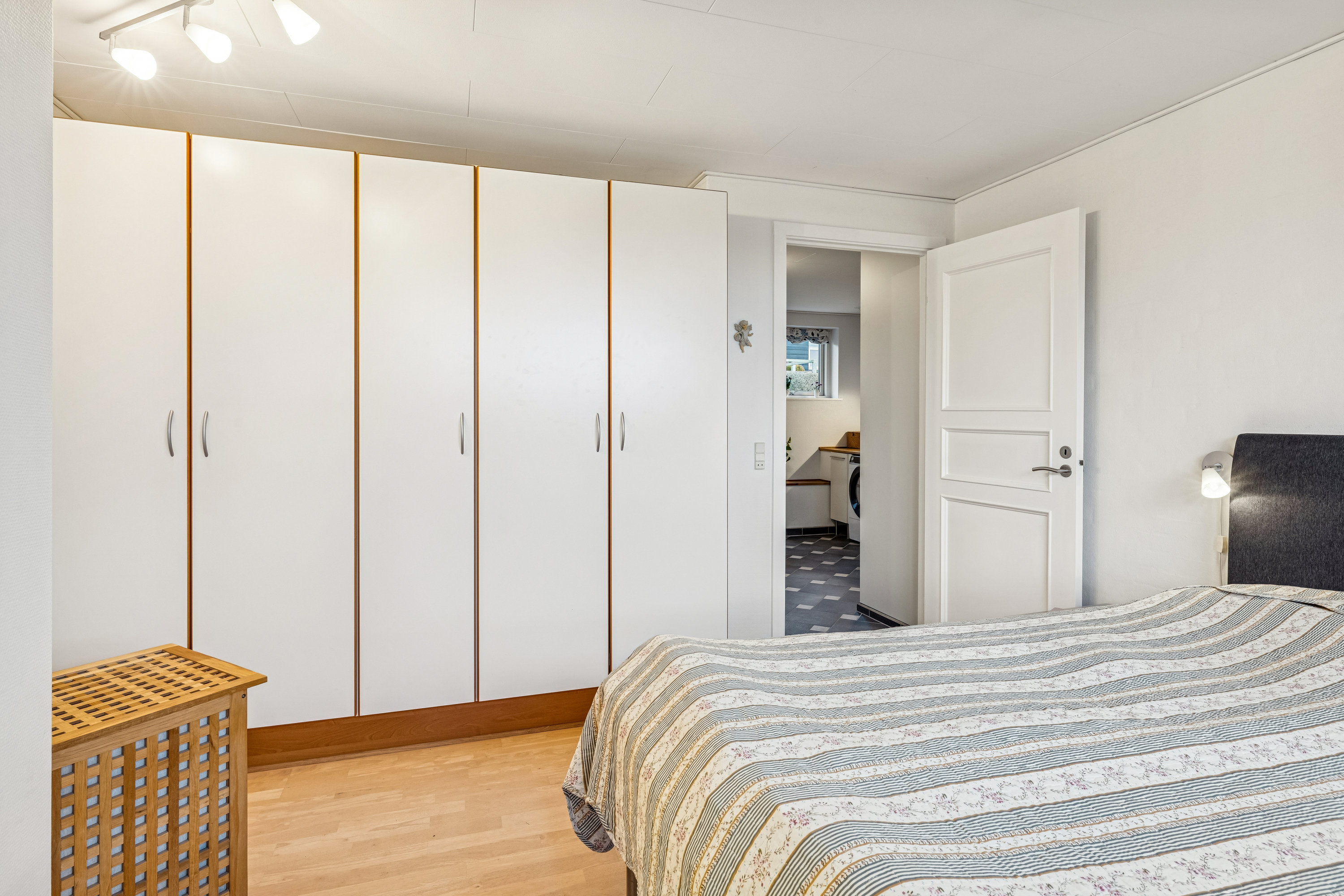 Fremhævet værelse billede i fuldskærmstilstand. Billede af Solbakken 5, Ugelbølle, 8410 Rønde