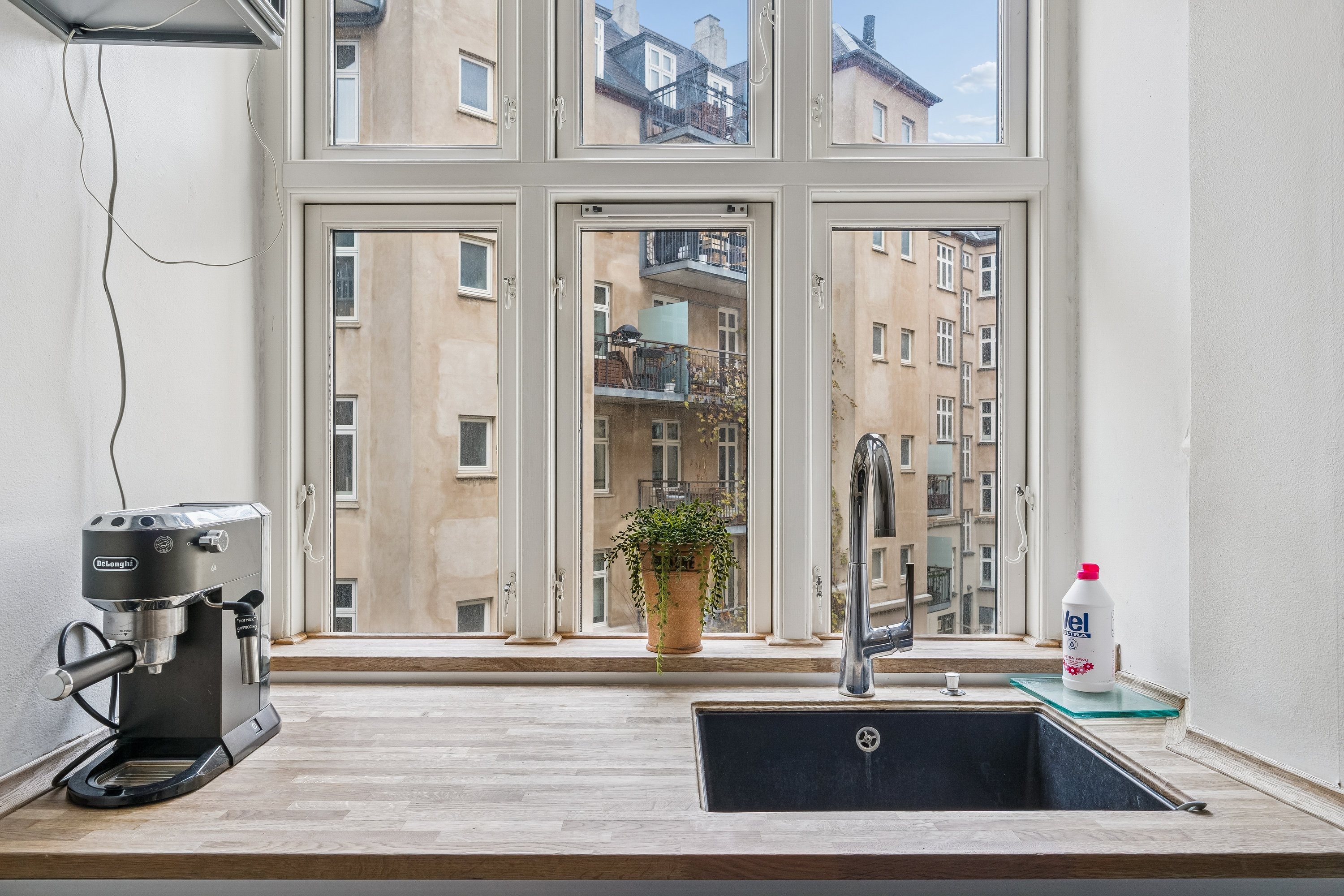 Fremhævet andet billede i fuldskærmstilstand. Billede af Marstalsgade 21, 2. th., 2100 København Ø