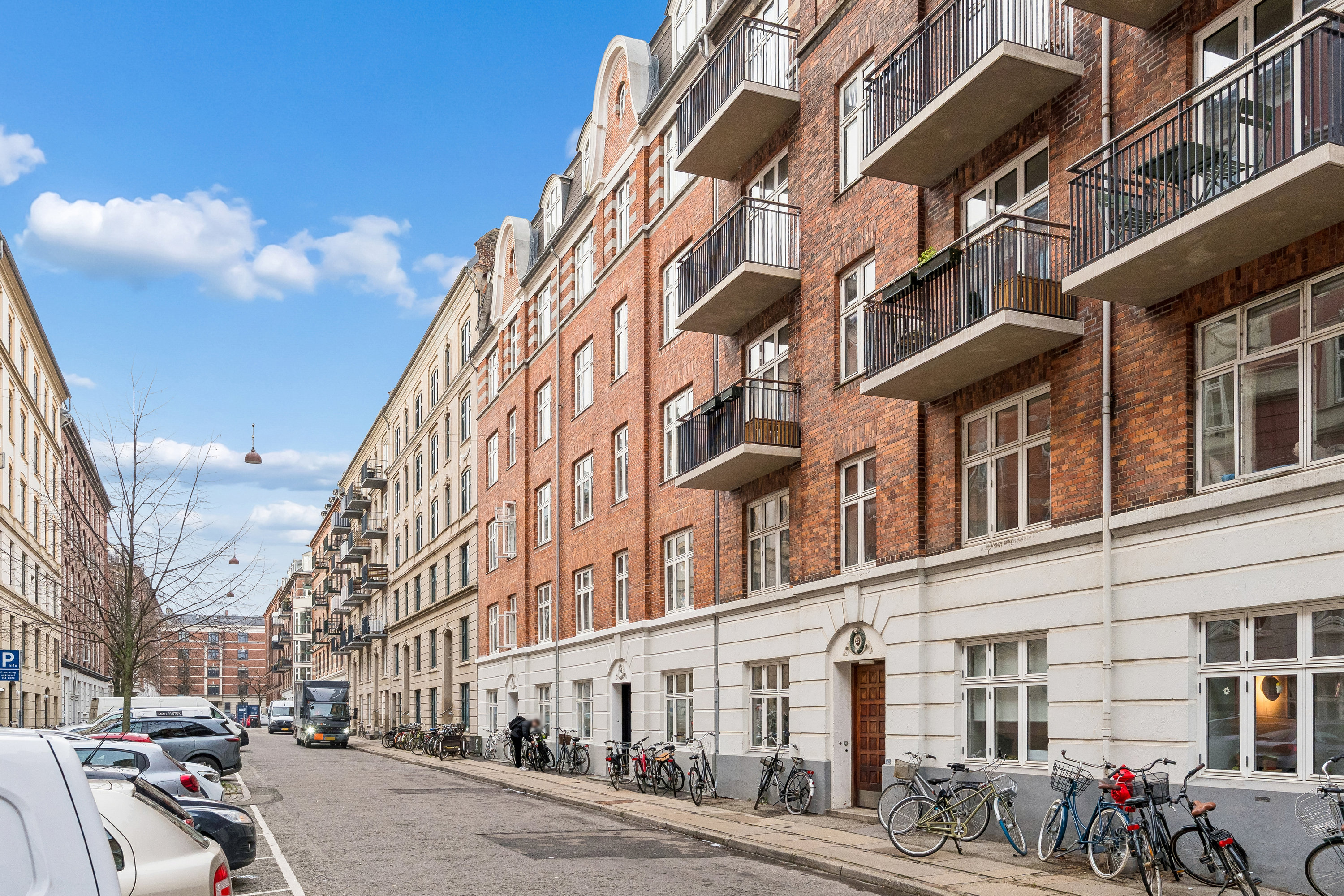 Fremhævet andet billede i fuldskærmstilstand. Billede af Marstalsgade 21, 2. th., 2100 København Ø