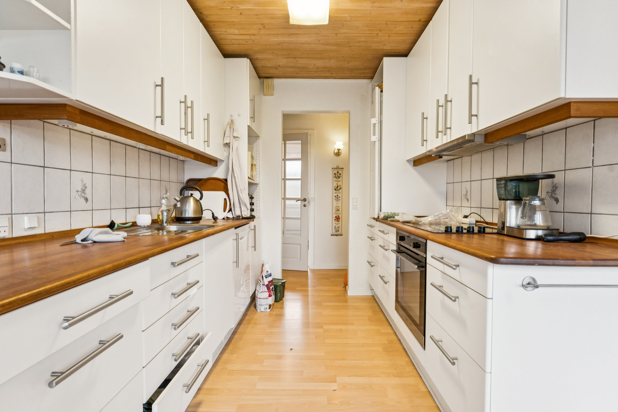 Fremhævet køkken billede i fuldskærmstilstand. Billede af Bragesvej 30, 8981 Spentrup