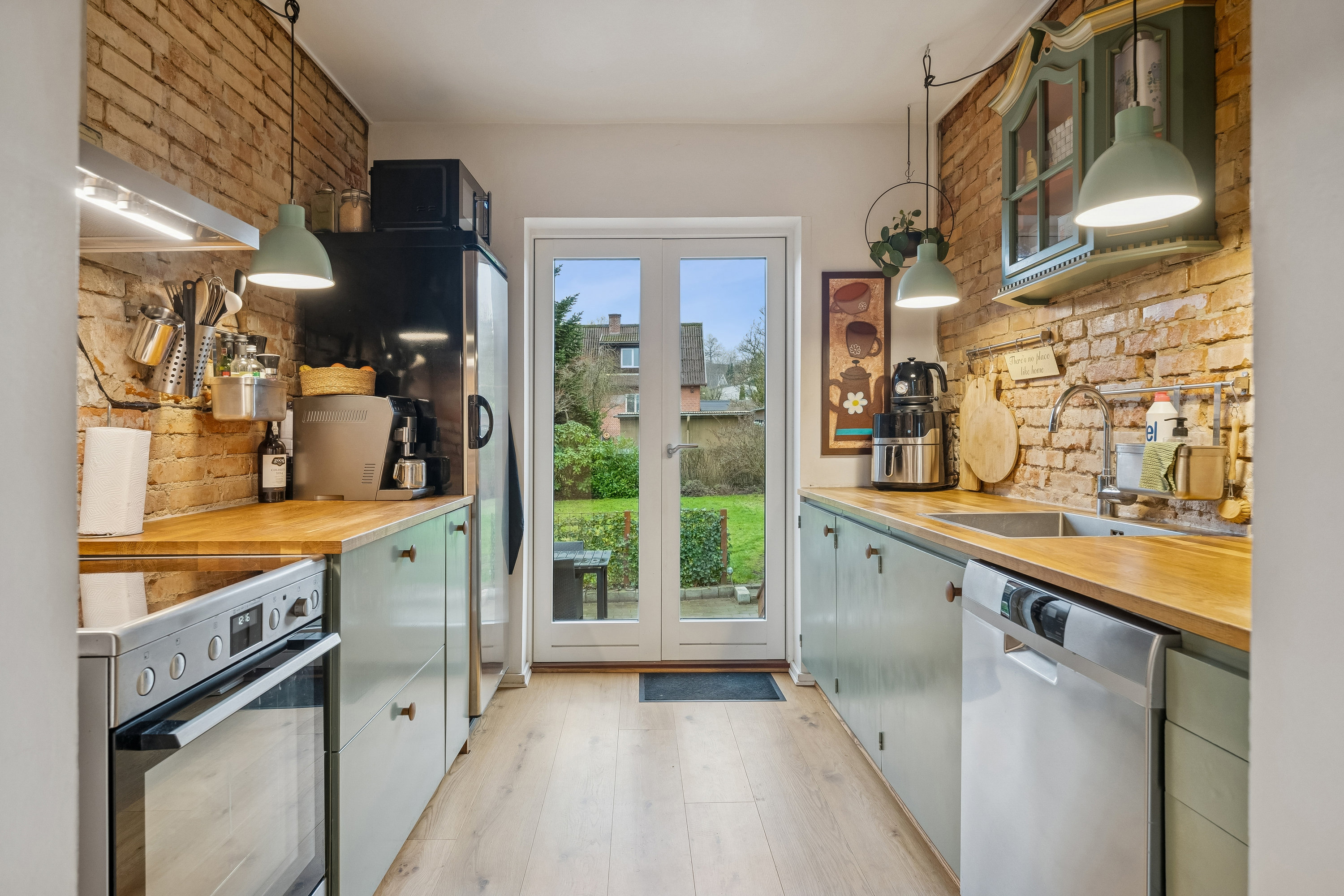 Fremhævet køkken billede i fuldskærmstilstand. Billede af Fælledvej 11, 8870 Langå