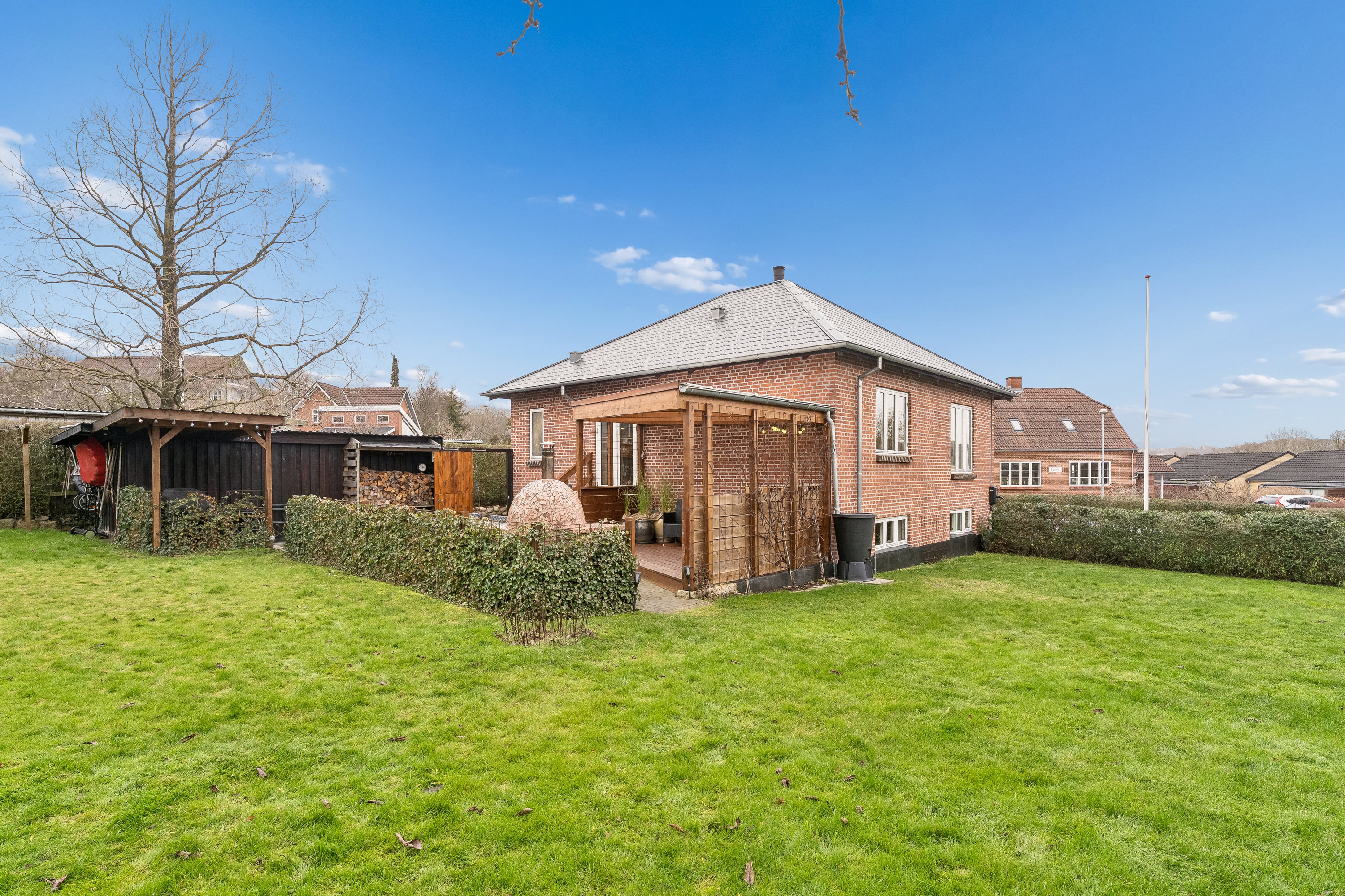 Fremhævet andet billede i fuldskærmstilstand. Billede af Fælledvej 11, 8870 Langå