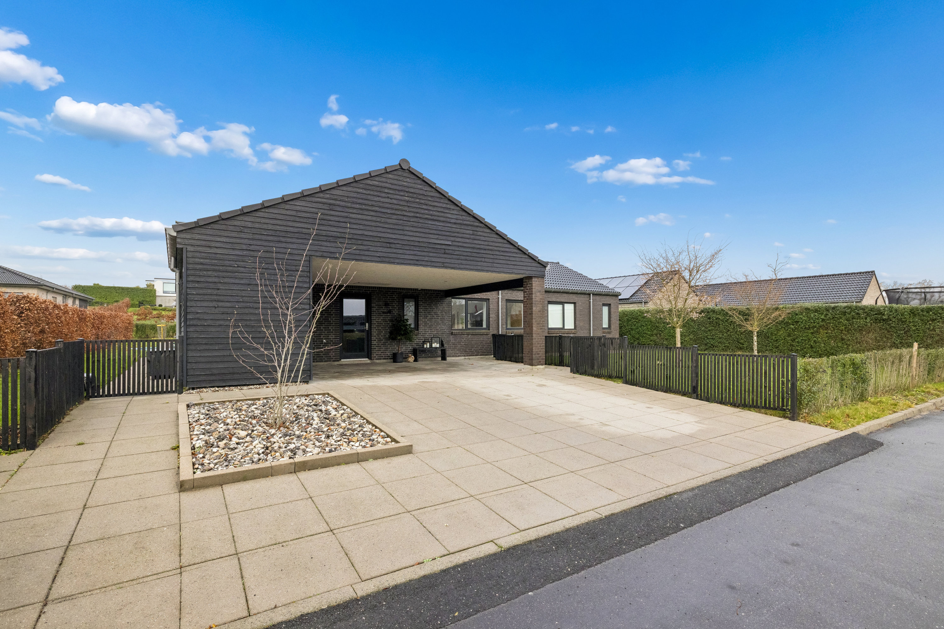 Miniaturebillede 1: andet. Billede af Ladegårdsparken 96, 8410 Rønde