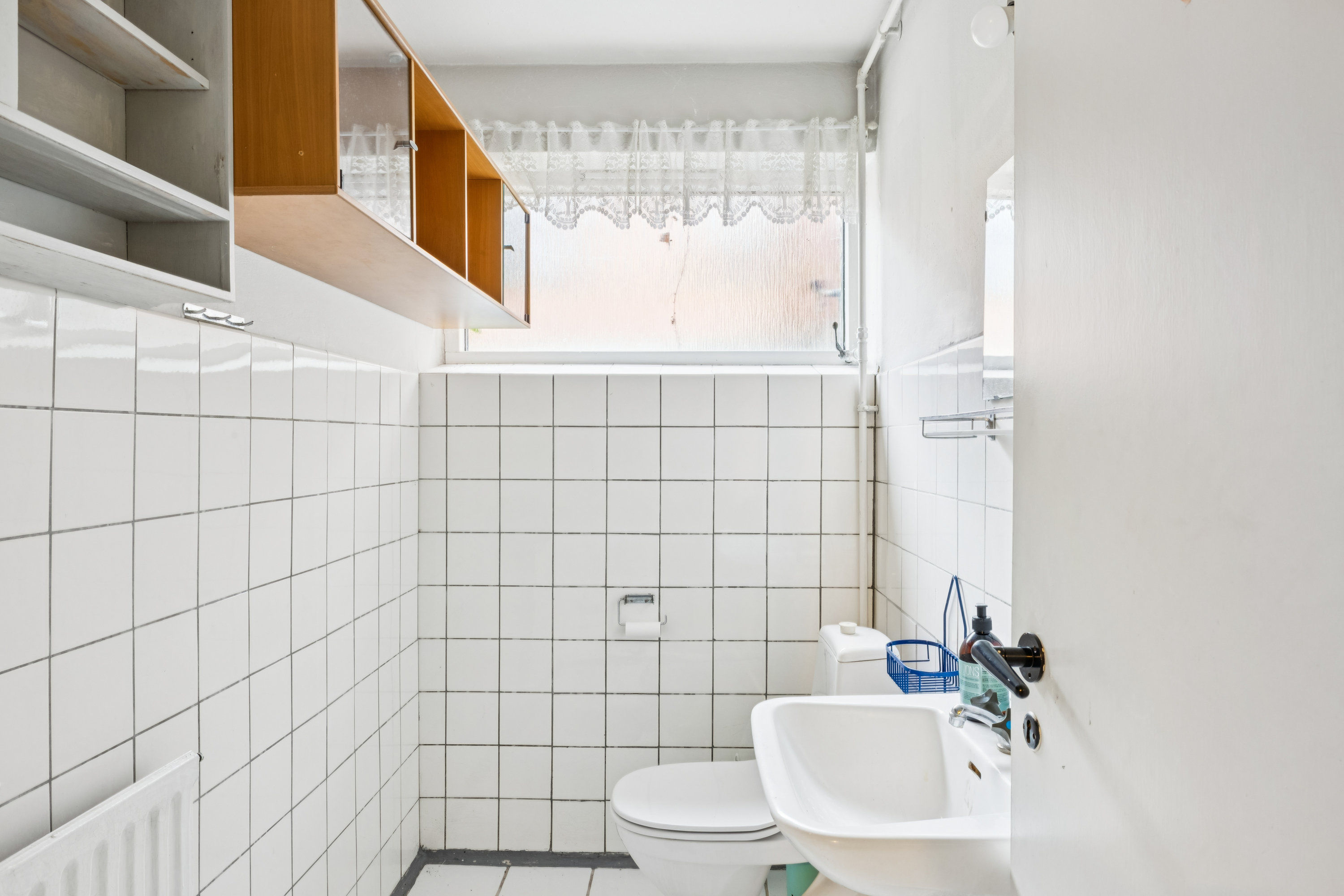 Fremhævet badeværelse billede i fuldskærmstilstand. Billede af Århusvej 108, 8500 Grenaa