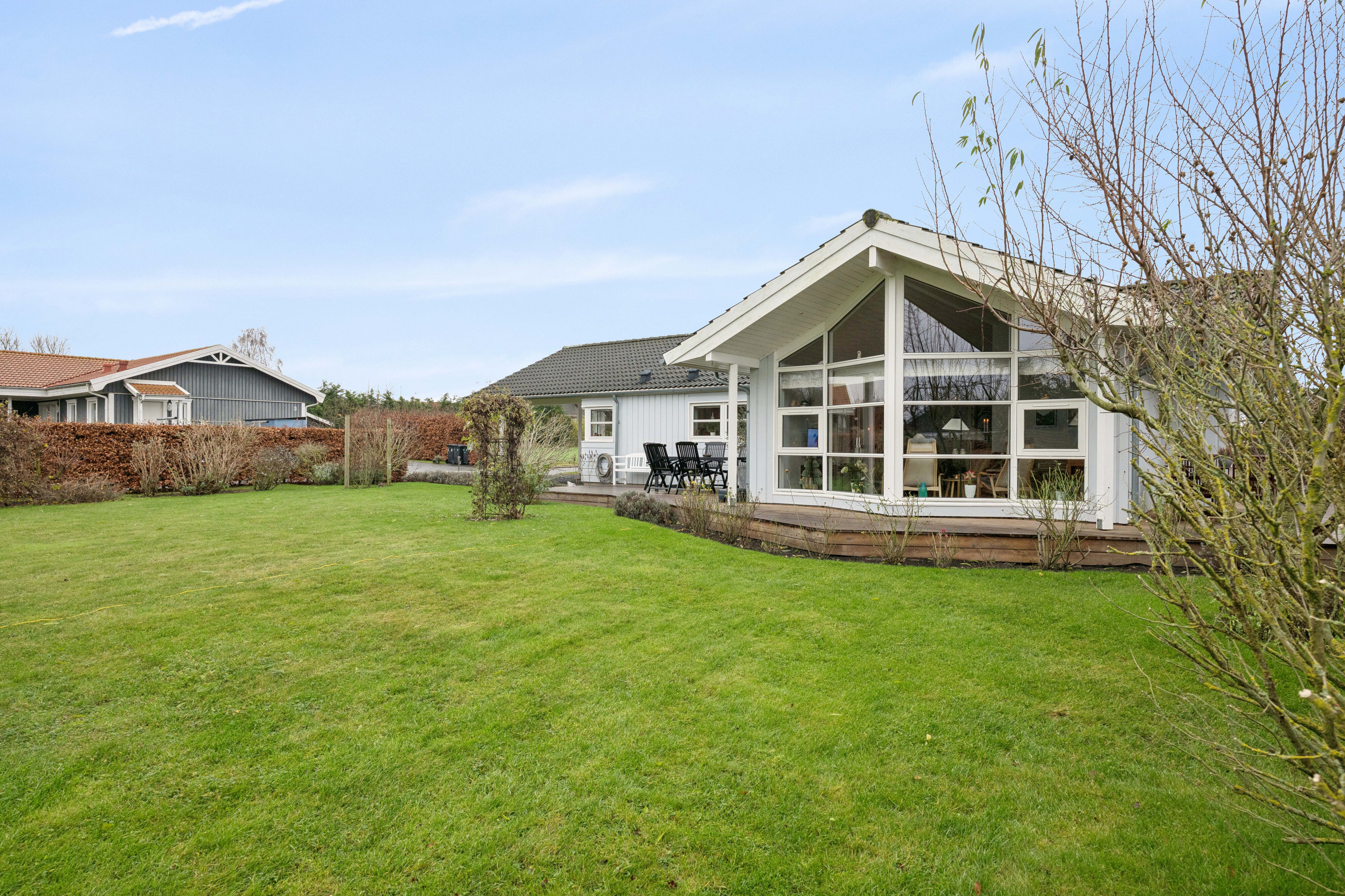 Miniaturebillede 1: set fra haven. Billede af Solstien 4, Gl Kalvehave, 4771 Kalvehave