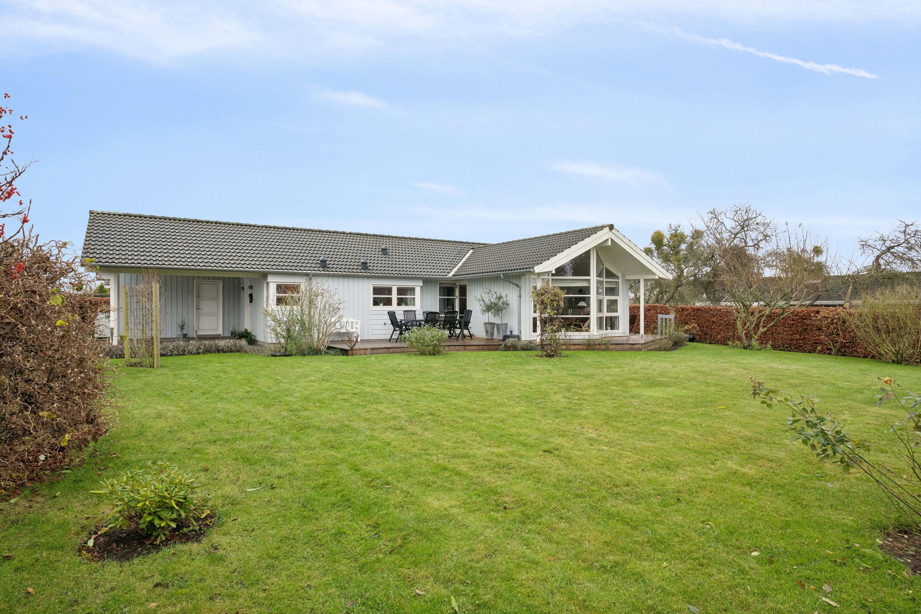 Fremhævet set fra haven billede i fuldskærmstilstand. Billede af Solstien 4, Gl Kalvehave, 4771 Kalvehave