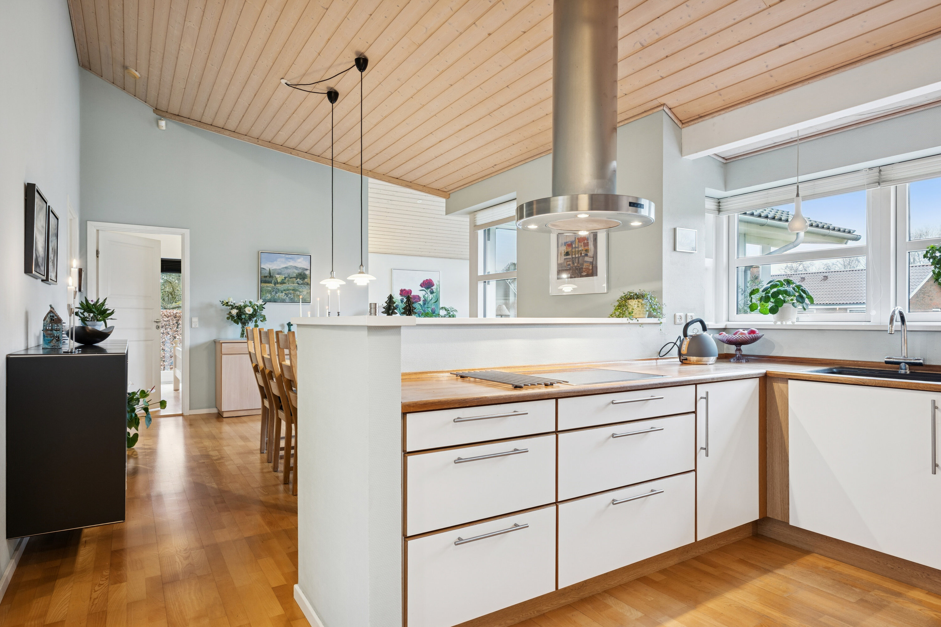 Fremhævet køkken billede i fuldskærmstilstand. Billede af Solstien 4, Gl Kalvehave, 4771 Kalvehave