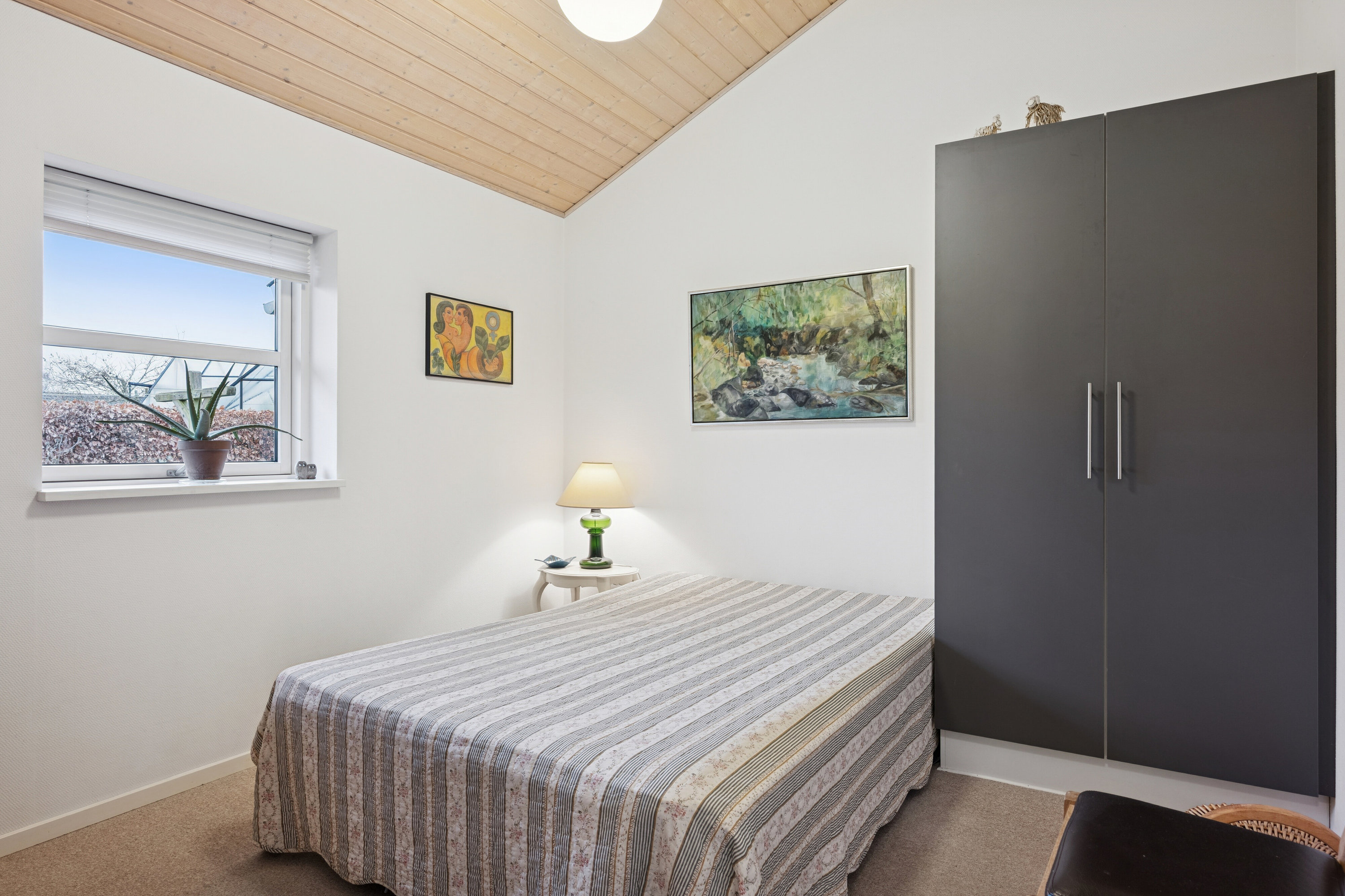 Fremhævet soveværelse billede i fuldskærmstilstand. Billede af Solstien 4, Gl Kalvehave, 4771 Kalvehave