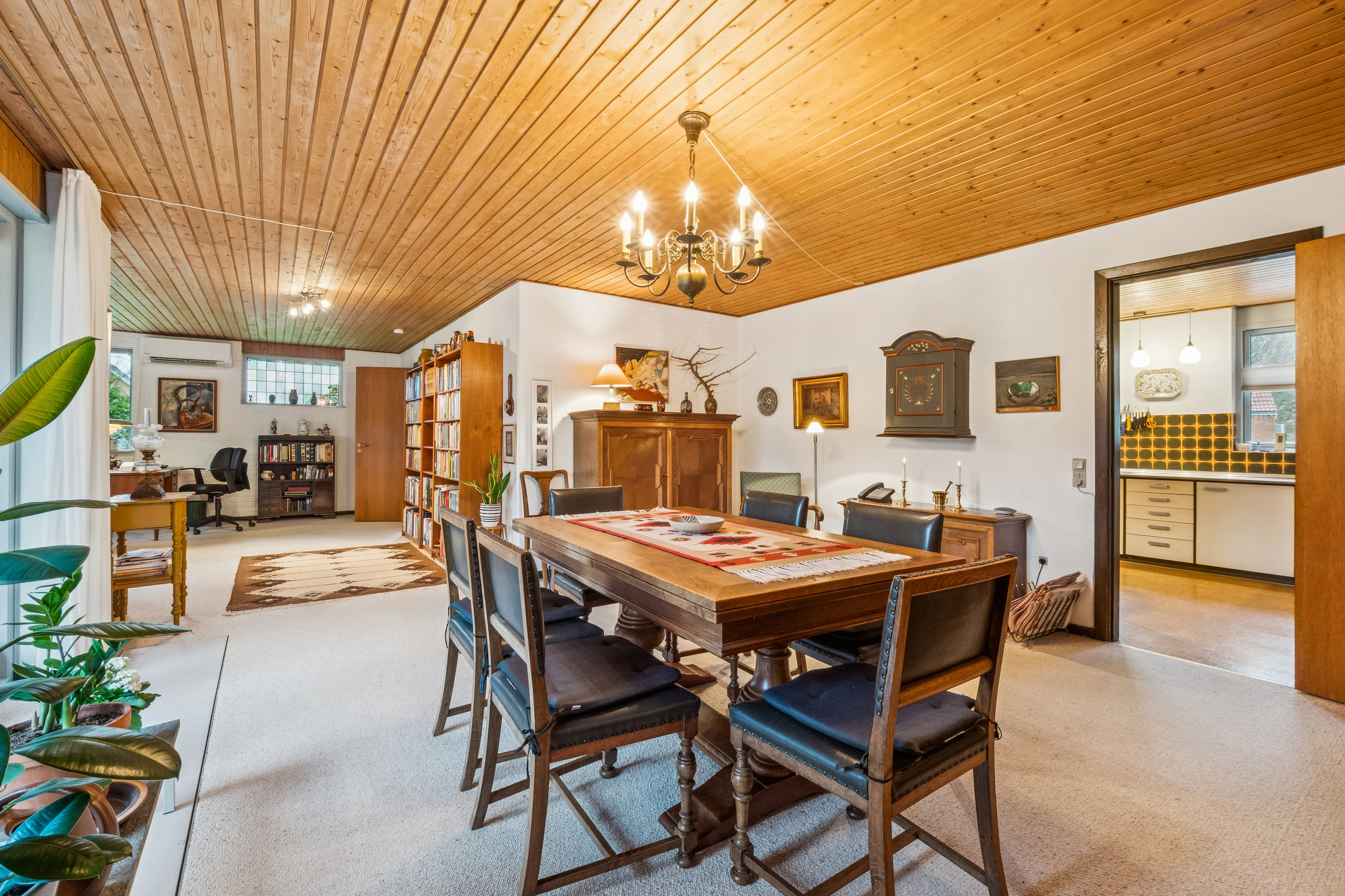 Fremhævet stue billede i fuldskærmstilstand. Billede af Nørvang 12, Erslev, 7950 Erslev