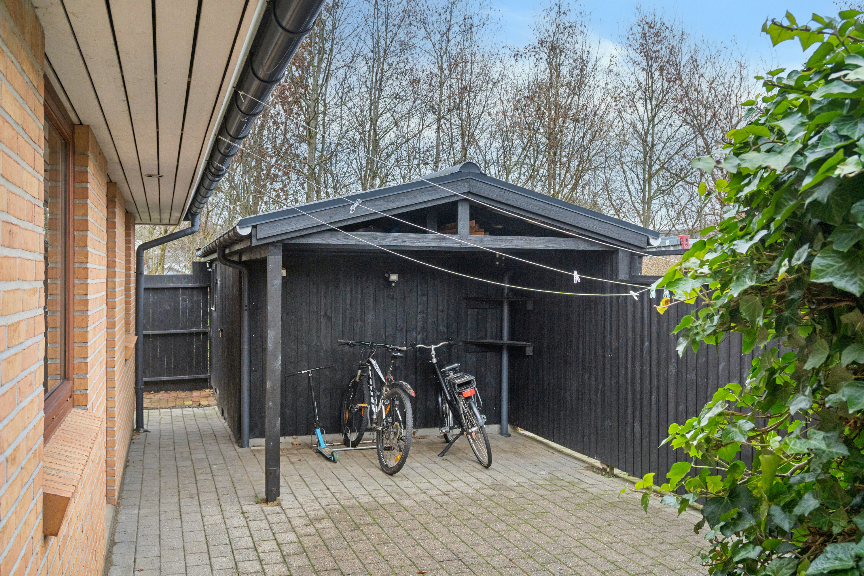 Fremhævet udendørs billede i fuldskærmstilstand. Billede af Jagtvej 37, 8450 Hammel