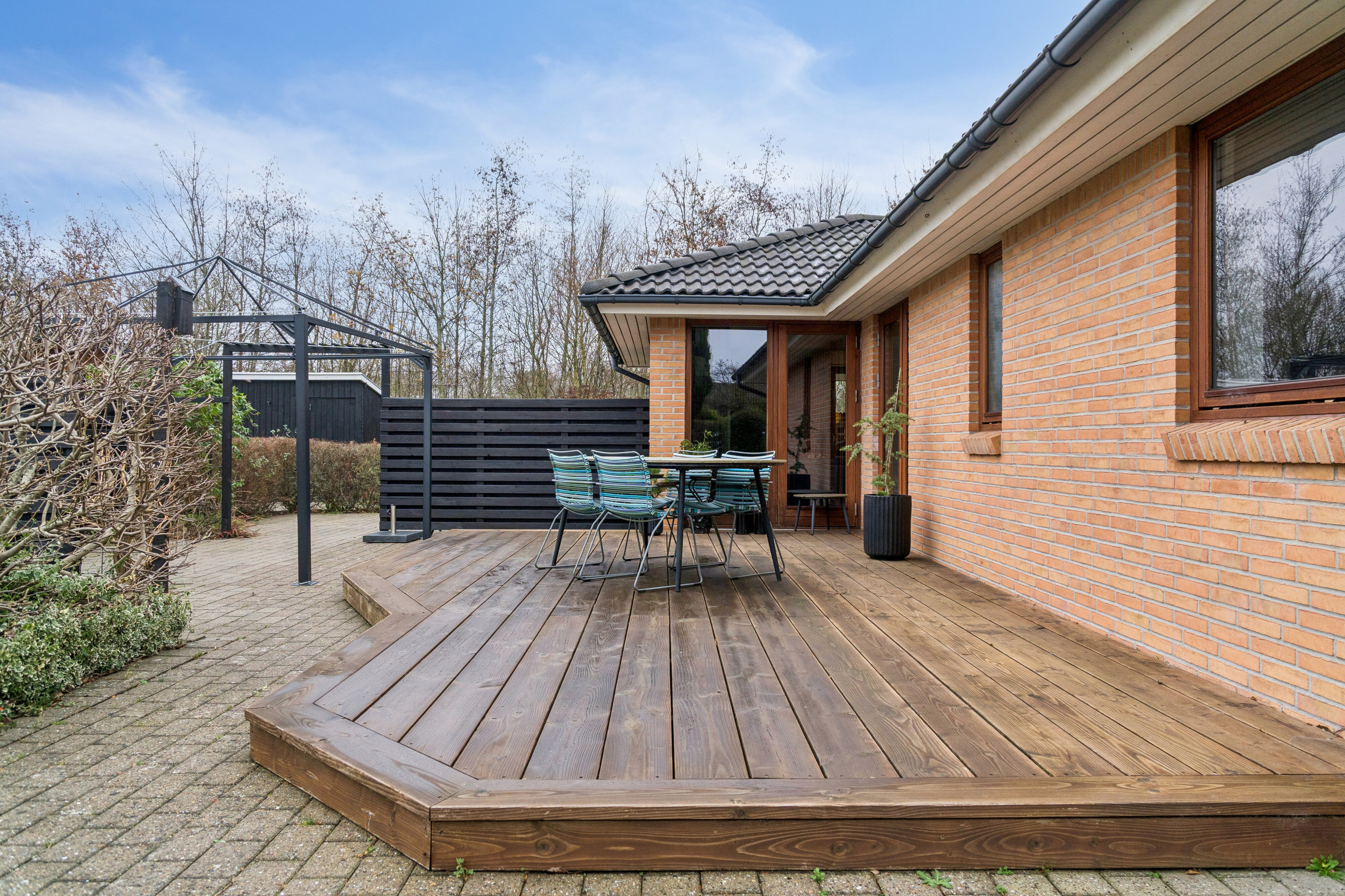 Fremhævet terrasse billede i fuldskærmstilstand. Billede af Jagtvej 37, 8450 Hammel