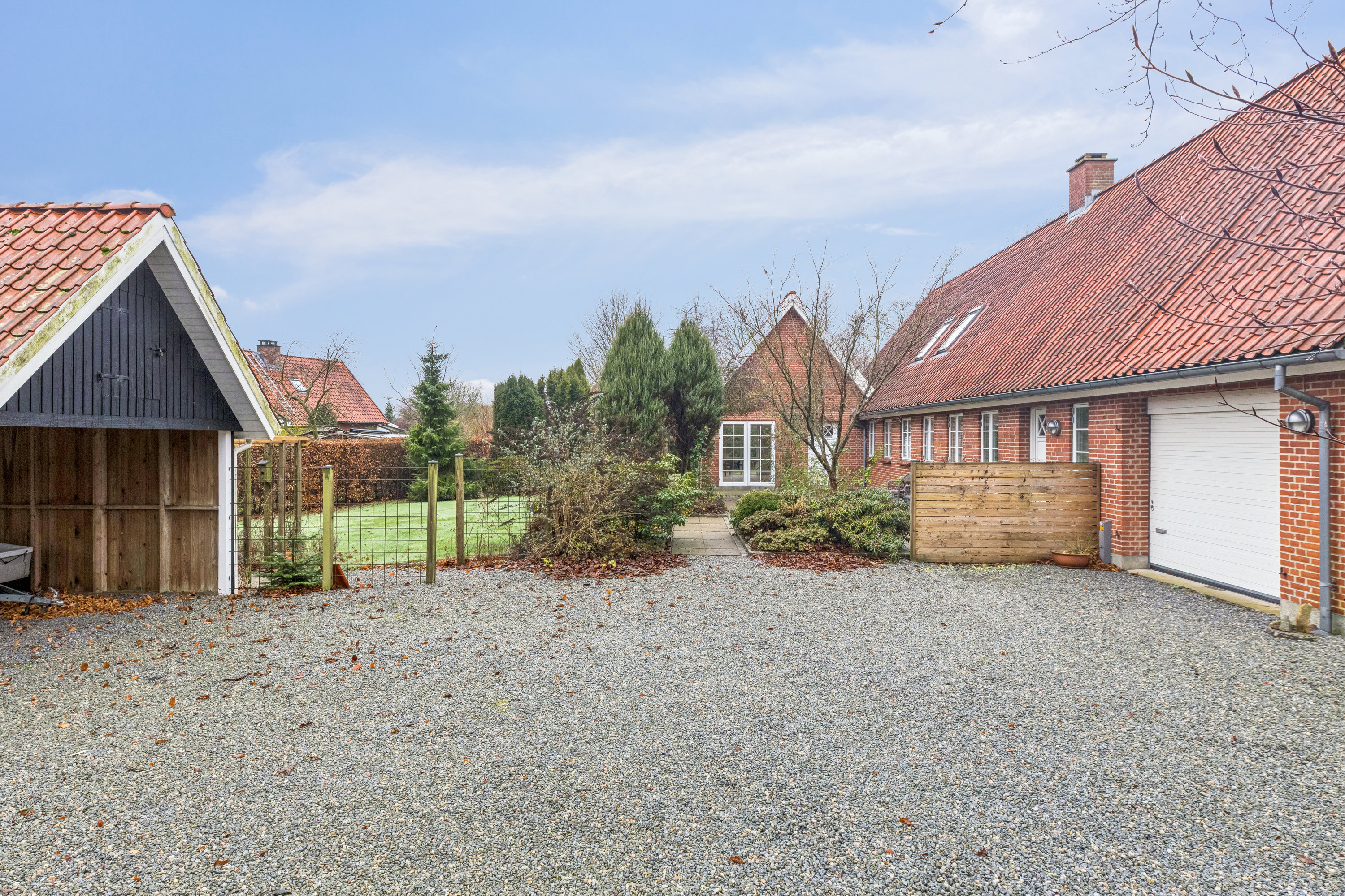 Fremhævet ejendommen billede i fuldskærmstilstand. Billede af V Vedsted Byvej 9, Vester Vedsted, 6760 Ribe