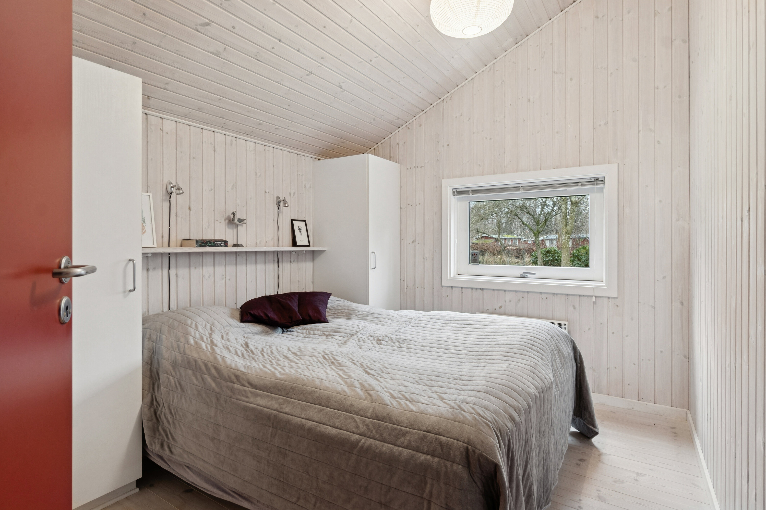 Fremhævet soveværelse billede i fuldskærmstilstand. Billede af Annettevænget 11, Gudmindrup Lyng, 4573 Højby