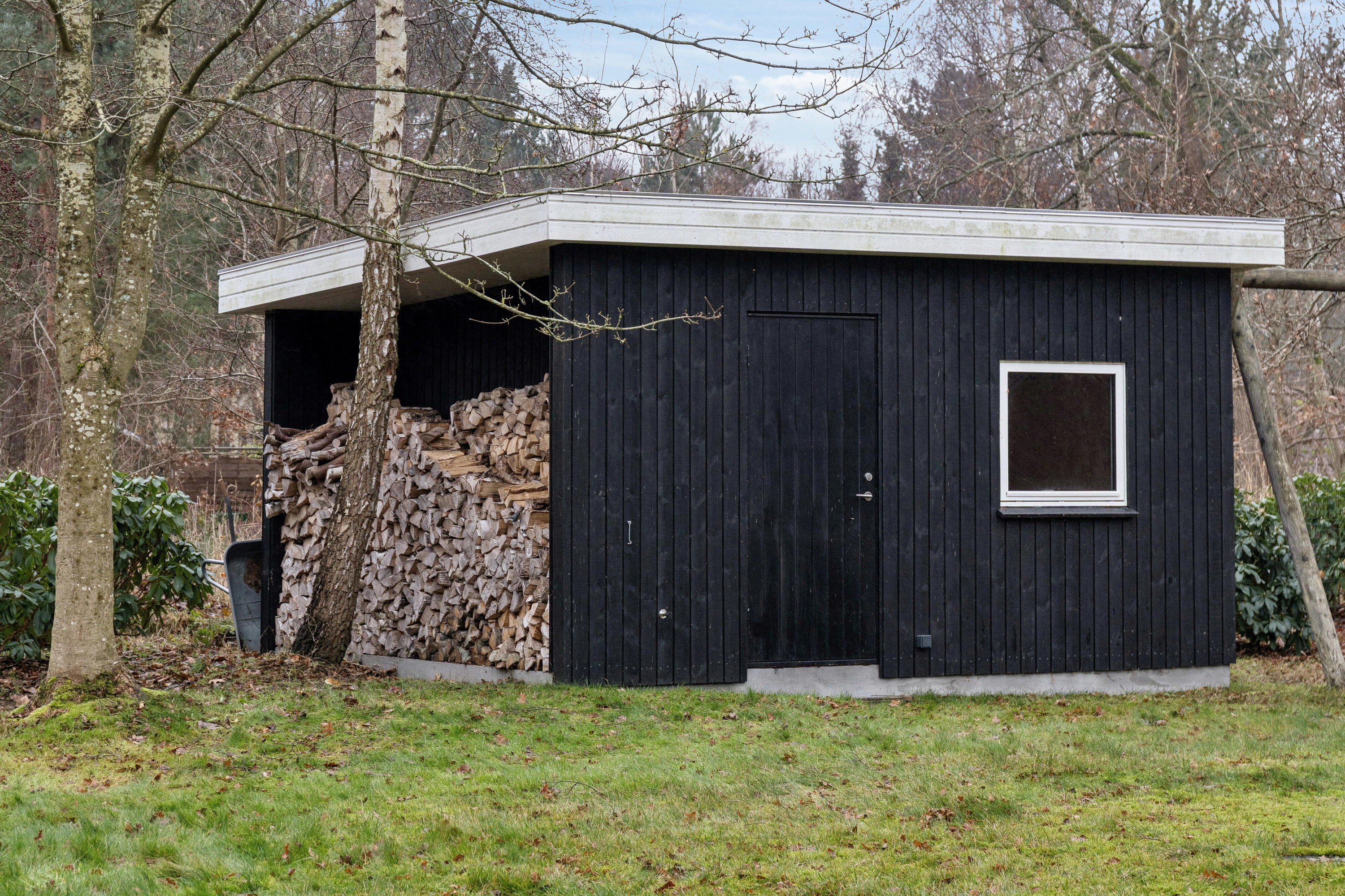 Fremhævet udendørs billede i fuldskærmstilstand. Billede af Annettevænget 11, Gudmindrup Lyng, 4573 Højby