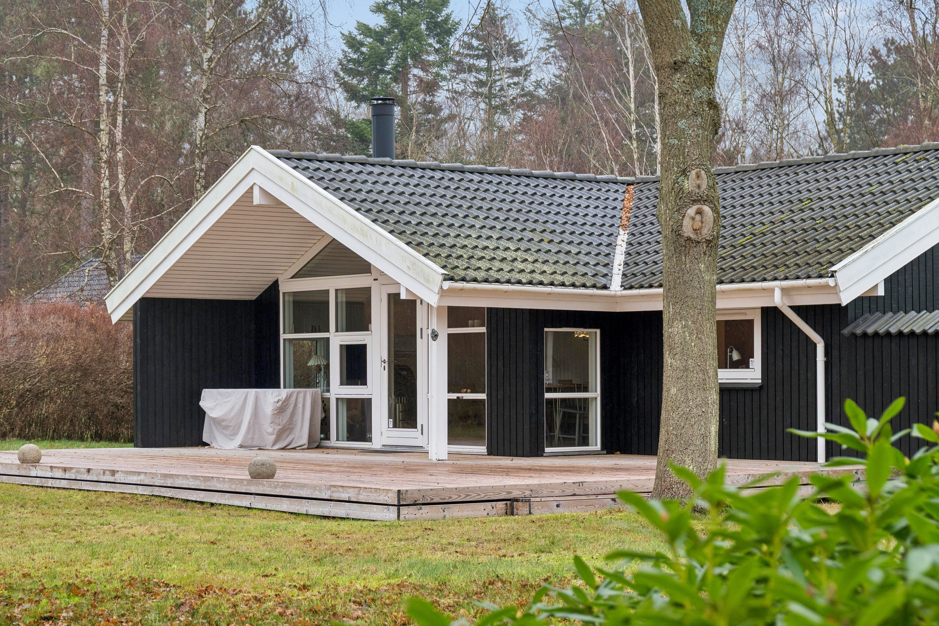 Fremhævet udendørs billede i fuldskærmstilstand. Billede af Annettevænget 11, Gudmindrup Lyng, 4573 Højby