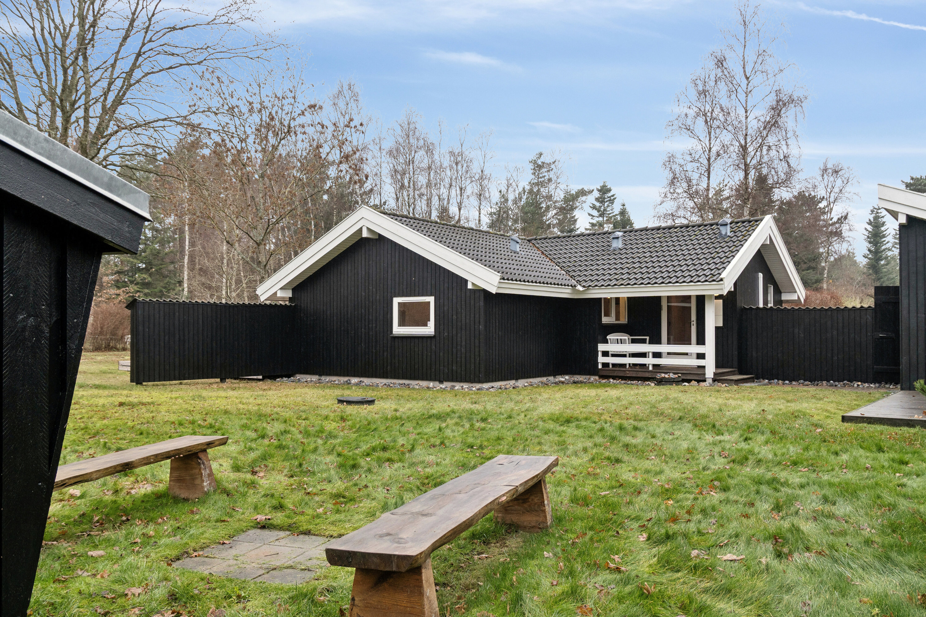 Fremhævet set fra haven billede i fuldskærmstilstand. Billede af Annettevænget 11, Gudmindrup Lyng, 4573 Højby