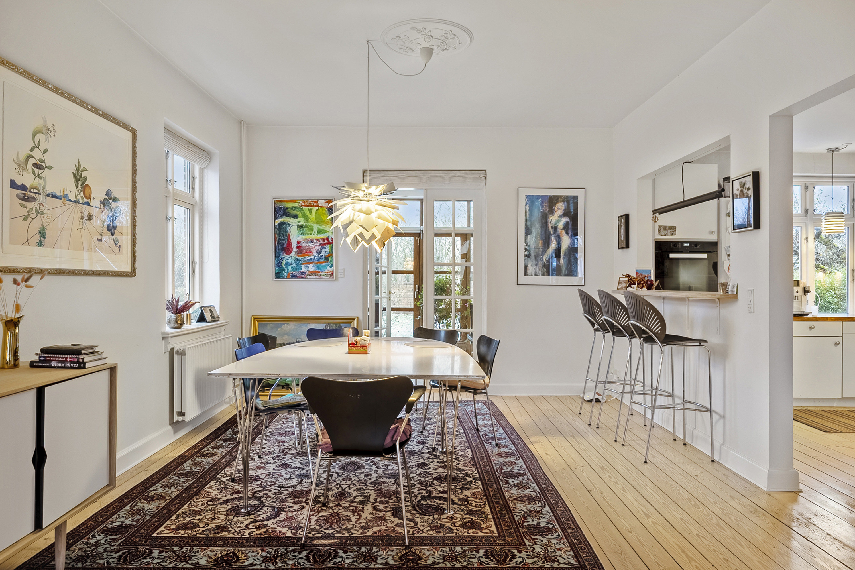 Fremhævet spisestue billede i fuldskærmstilstand. Billede af Thomas Overskous Vej 28, 5000 Odense C