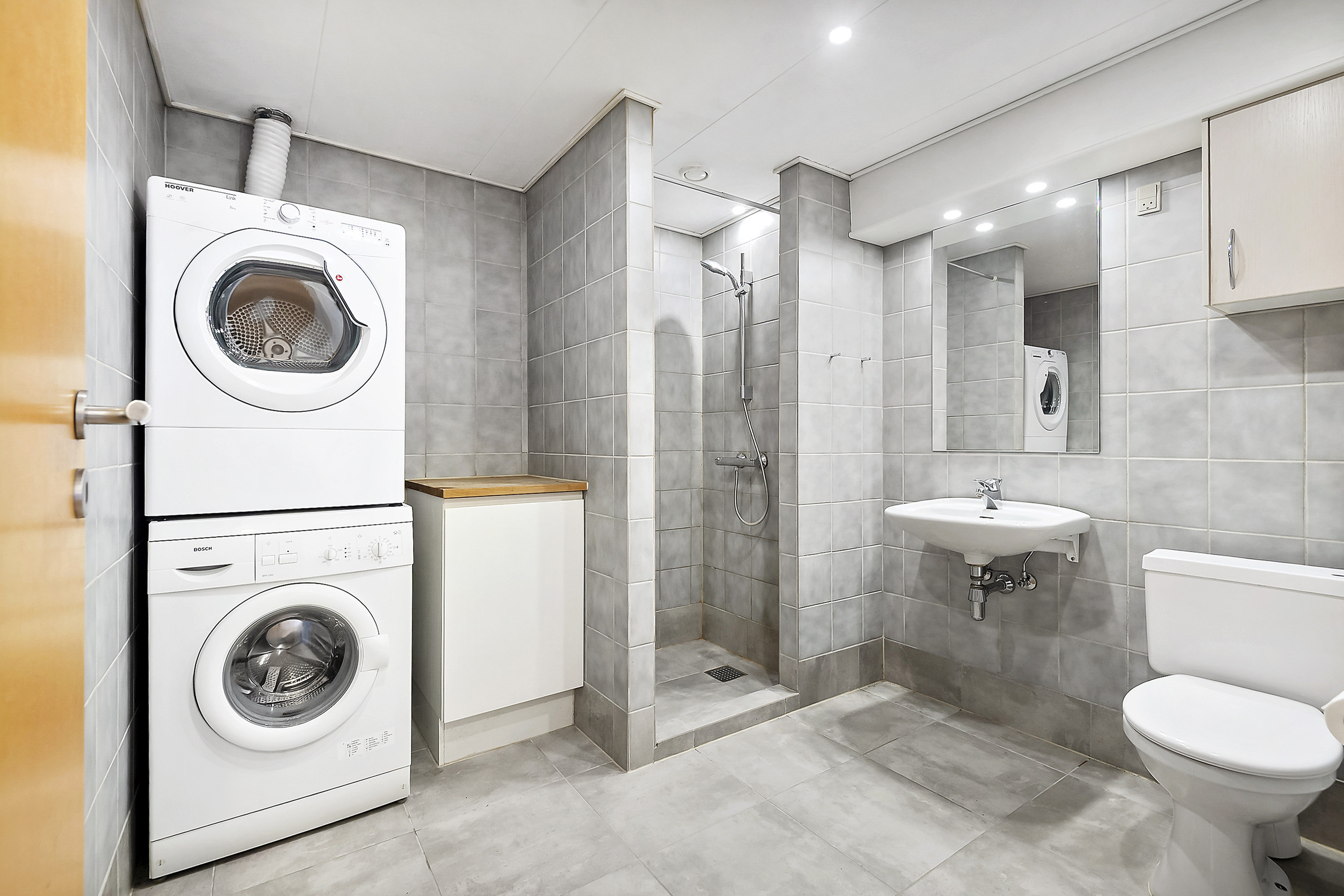 Fremhævet badeværelse billede i fuldskærmstilstand. Billede af Fynsgade 9, 3. tv., 6700 Esbjerg