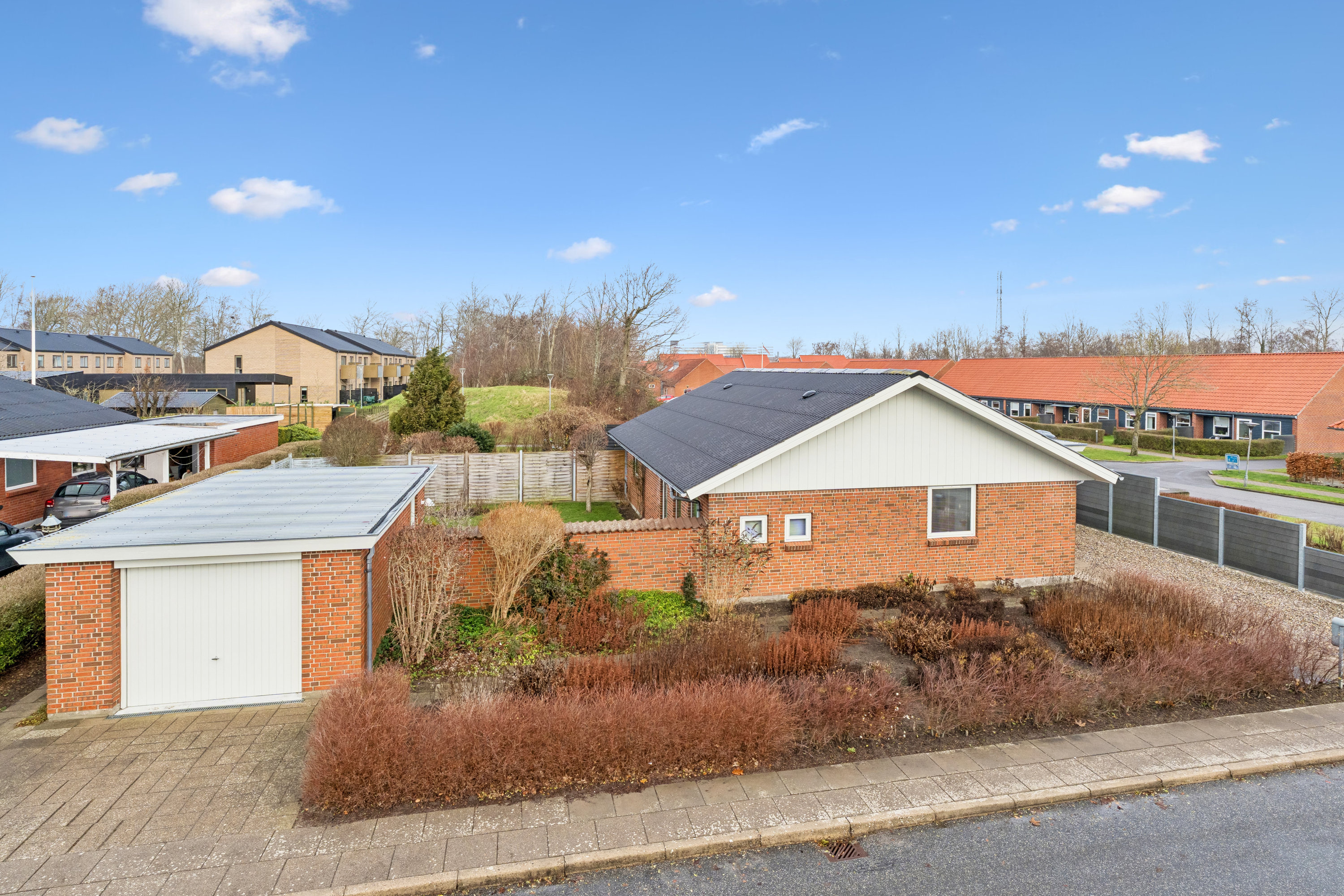 Fremhævet andet billede i fuldskærmstilstand. Billede af Beltoften 13, 9260 Gistrup